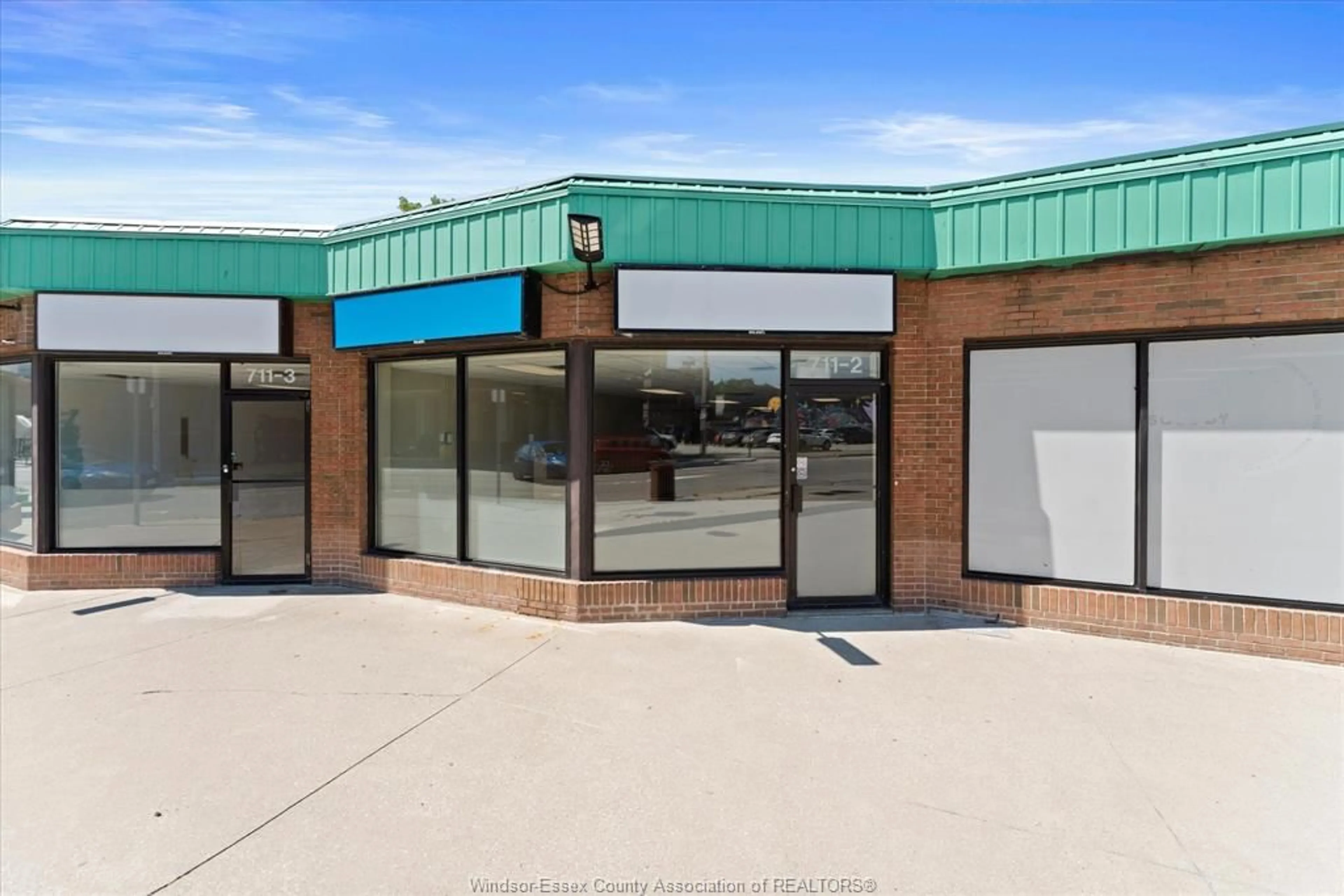 Unknown for 711-719 PELISSIER St, Windsor Ontario N9A 4L4