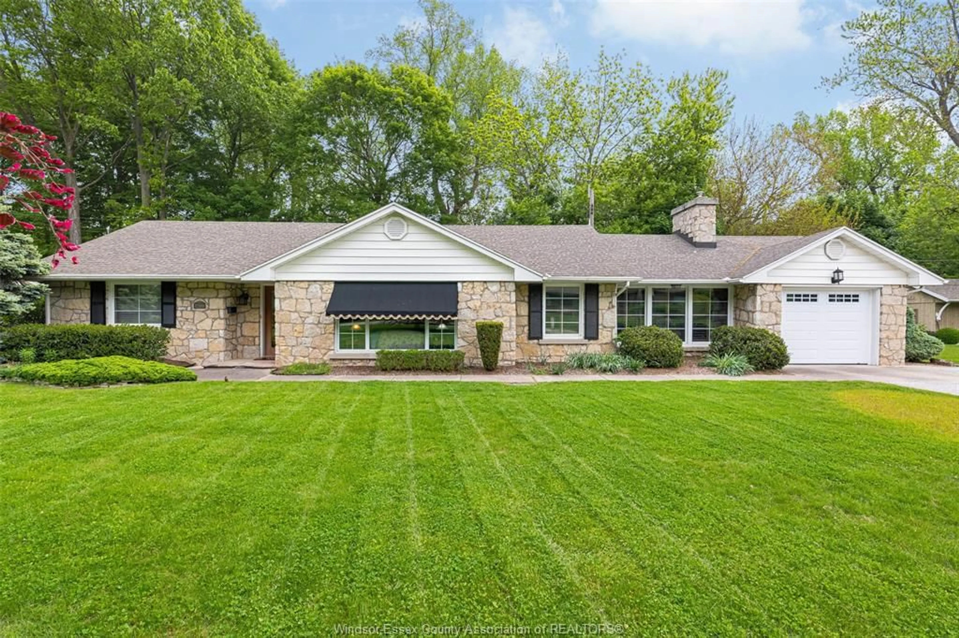 Unknown for 1506 WHITEWOOD, Kingsville Ontario N9Y 2V9