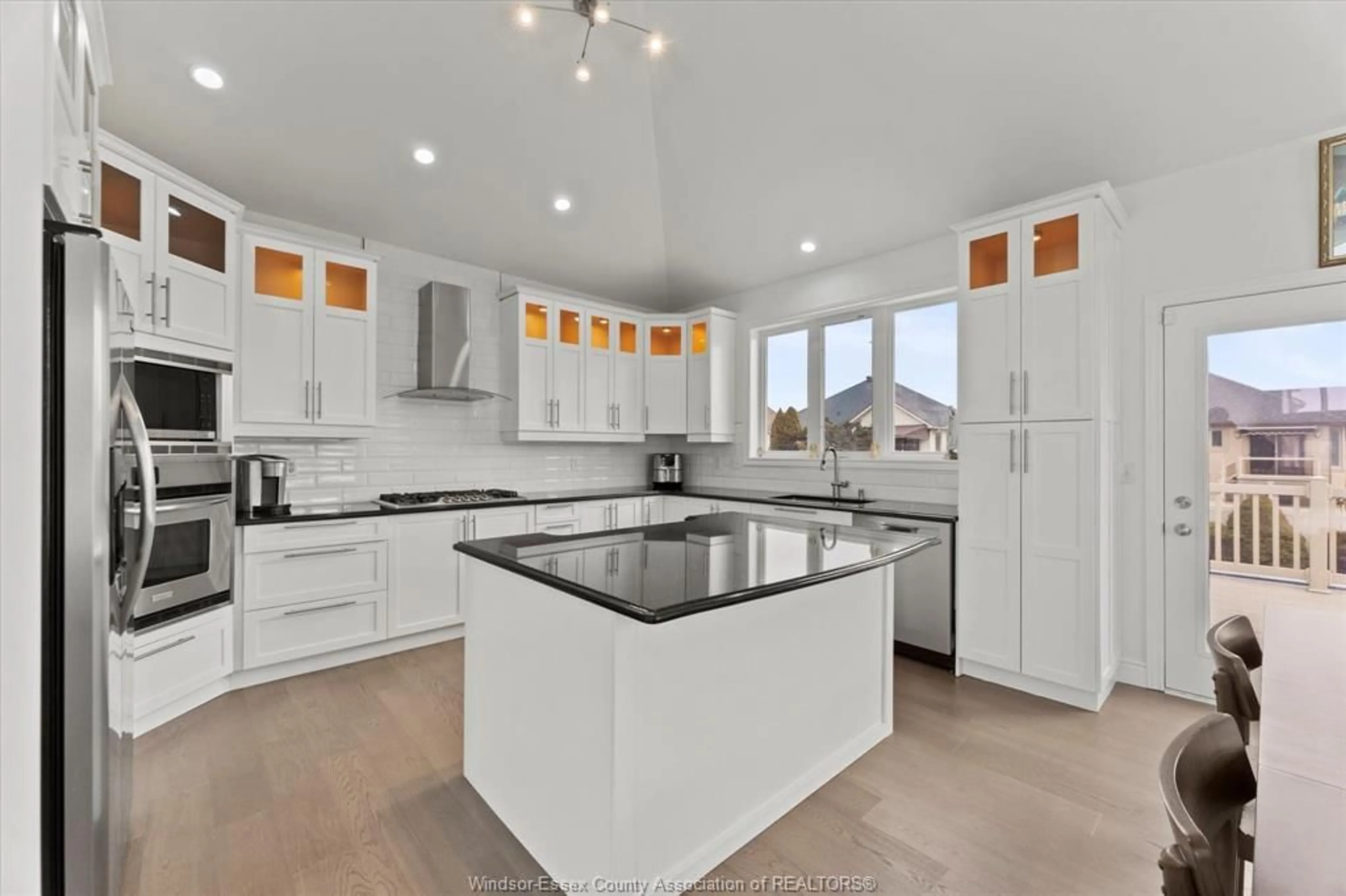 Contemporary kitchen, ceramic/tile floor for 144 MECONI Crt, Lakeshore Ontario N9K 7E9
