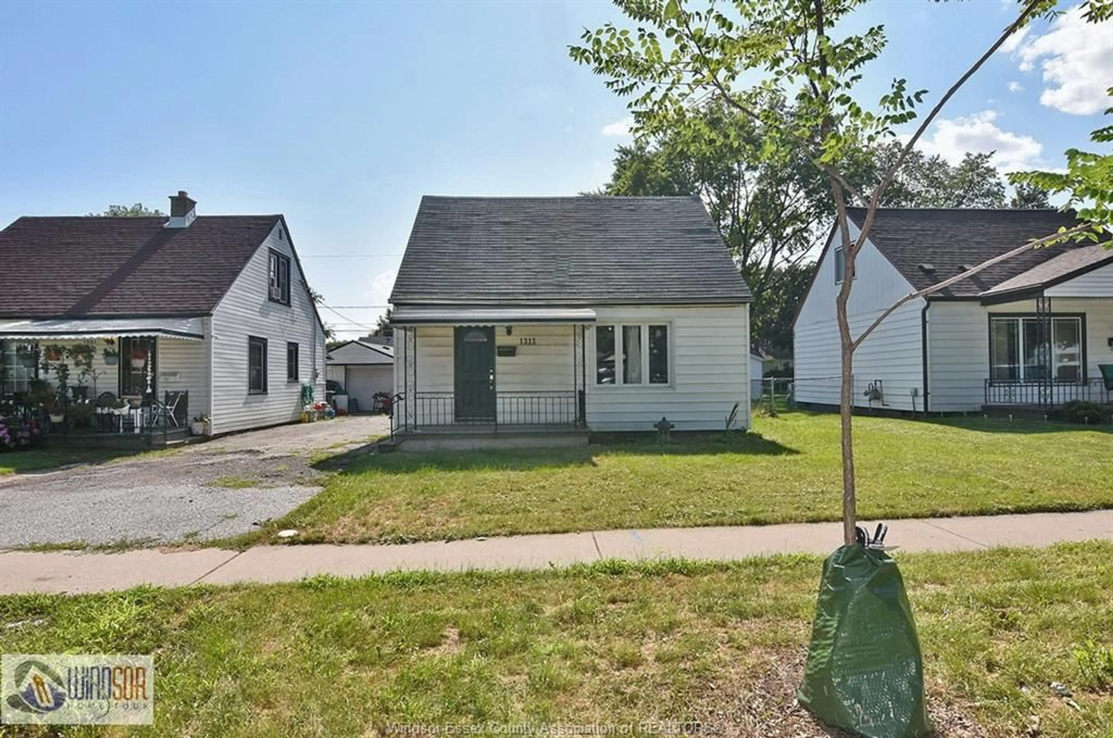 Unknown for 1315 PARTINGTON Ave, Windsor Ontario N9B 2P5