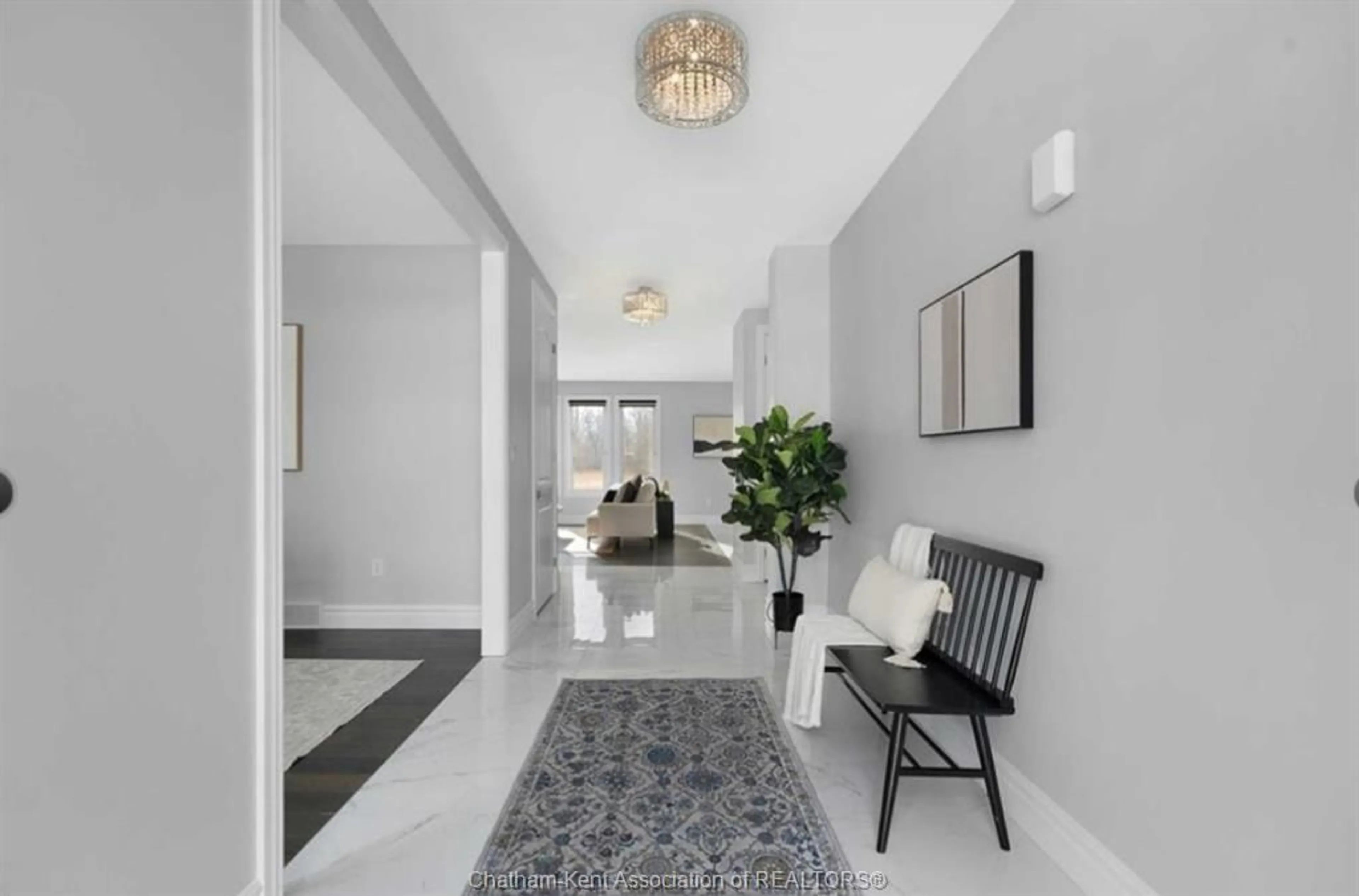 Indoor entryway for 217 Cowan Crt, Amherstburg Ontario N9V 0B9