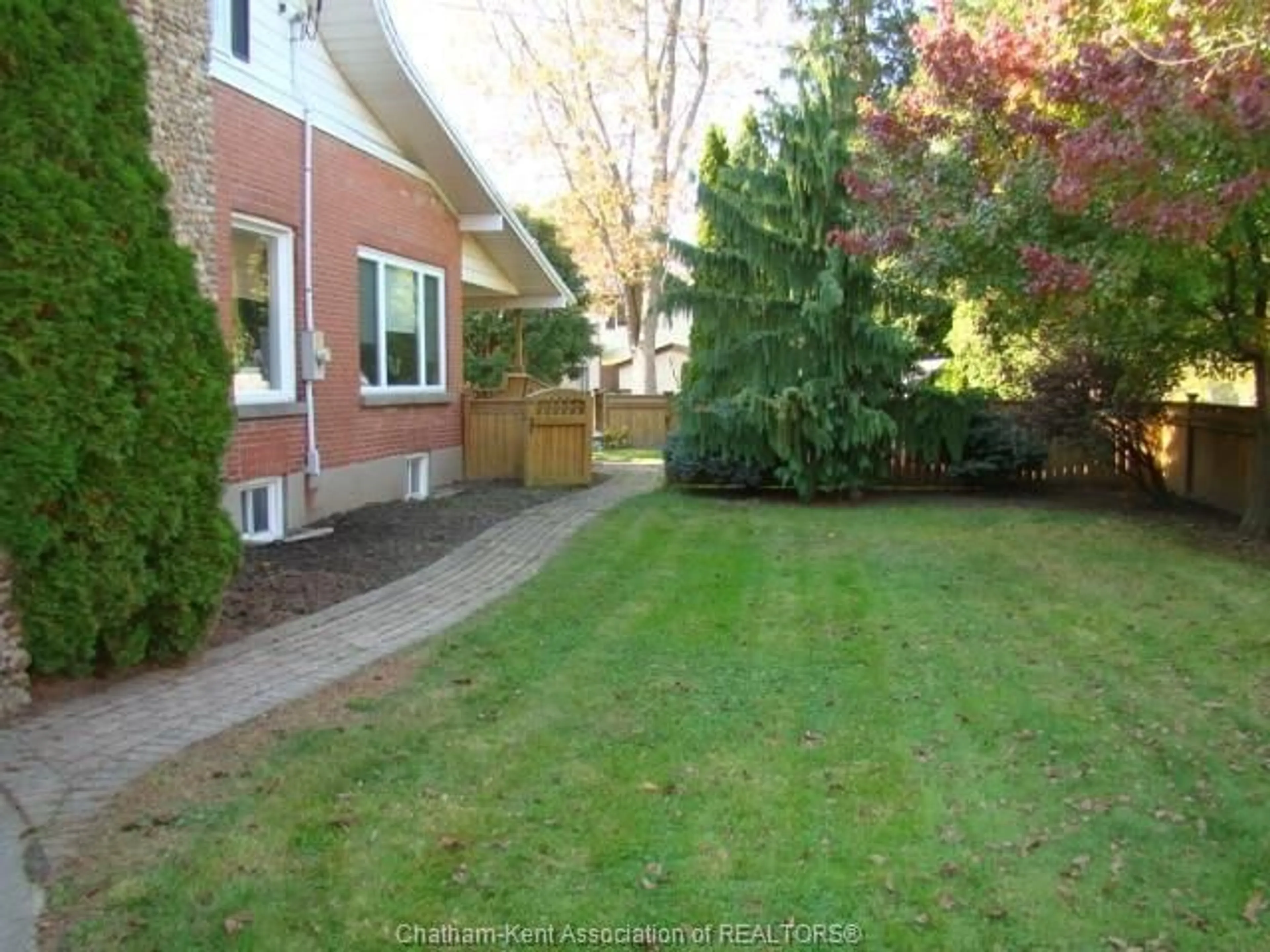 Patio, street for 73 MAIN St, Ridgetown Ontario N0P 2C0