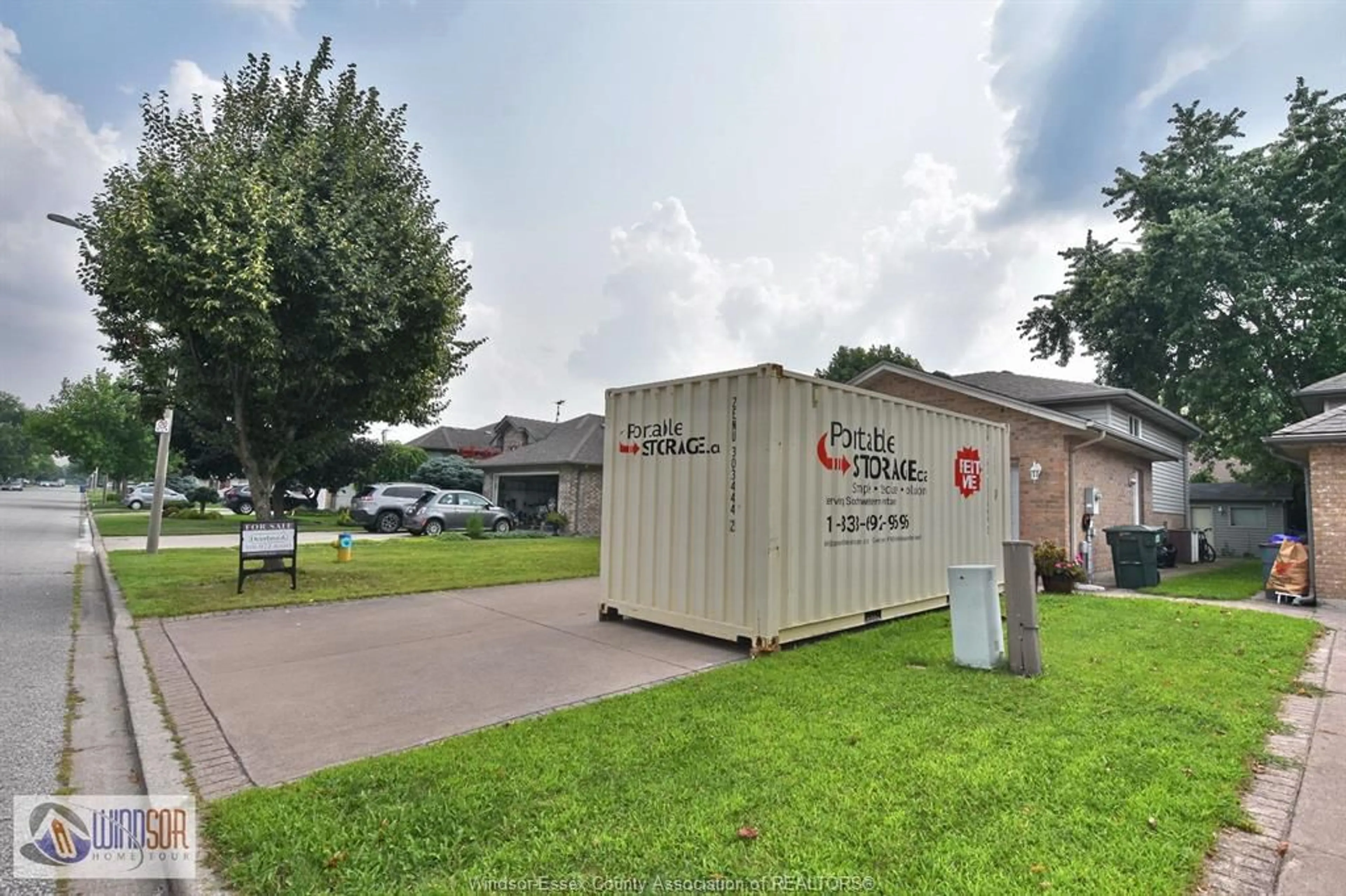 Unknown for 2251 CALIFORNIA, Windsor Ontario N9B 3V5