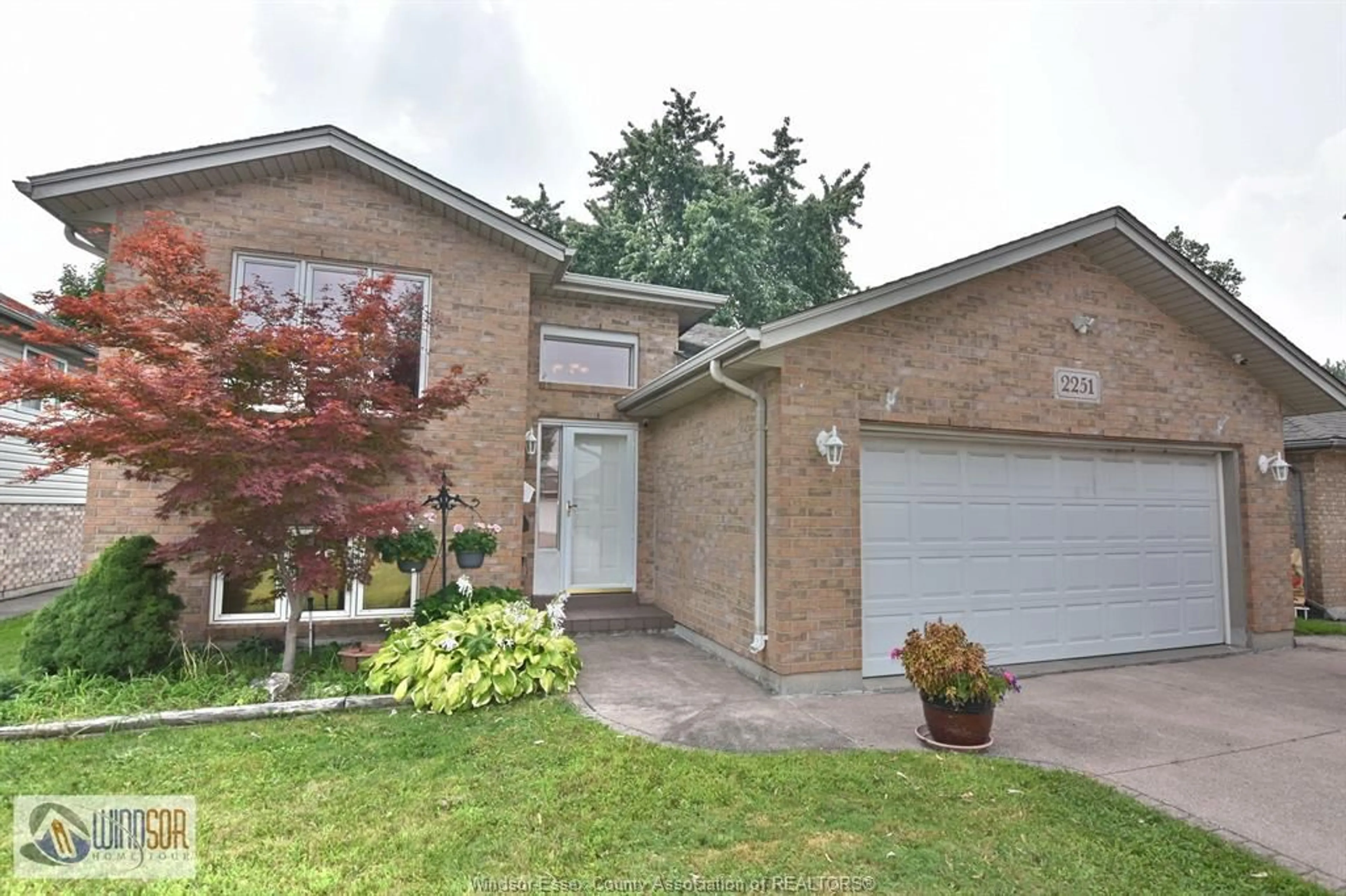 Home with brick exterior material, street for 2251 CALIFORNIA, Windsor Ontario N9B 3V5