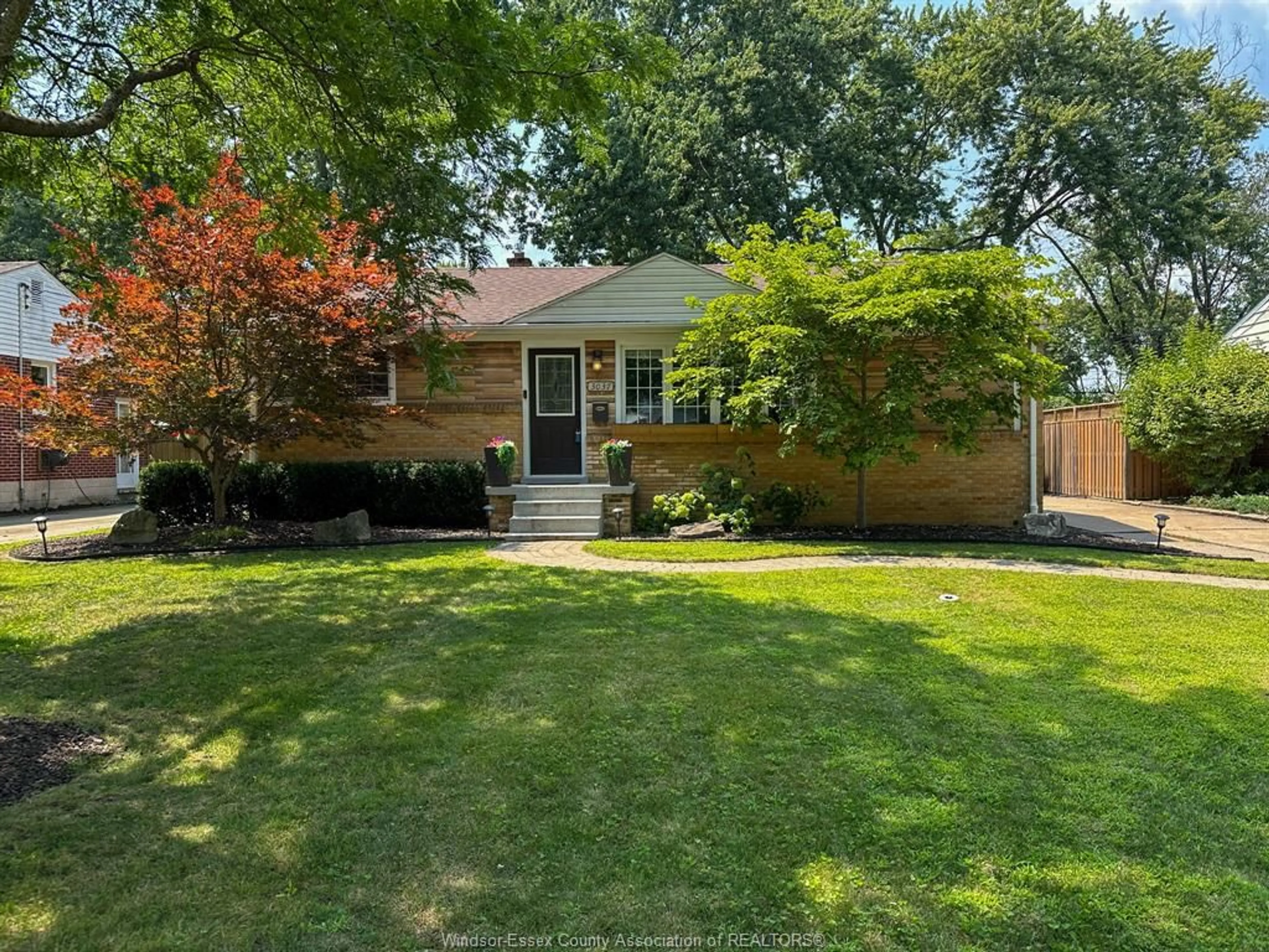 Unknown for 3037 ROCKWELL, Windsor Ontario N9E 2A6