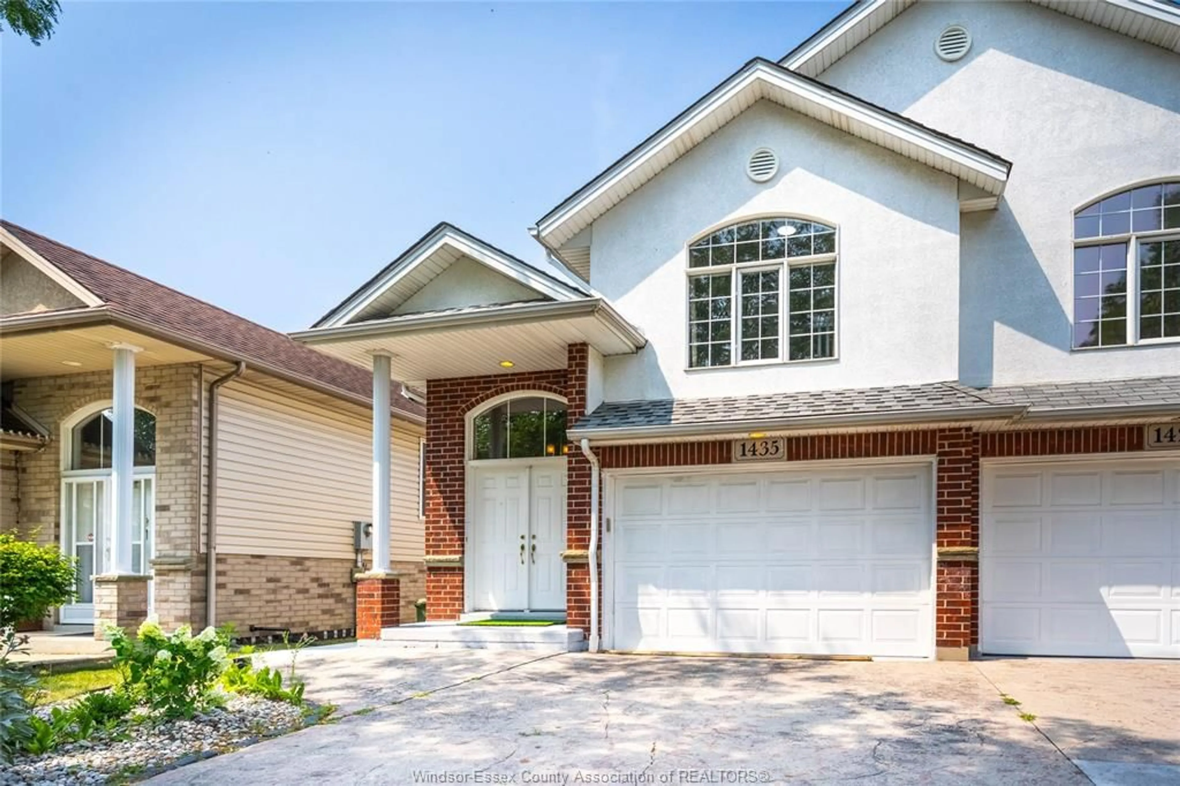 Home with brick exterior material, street for 1435 Chateau, Windsor Ontario N8P 1M2