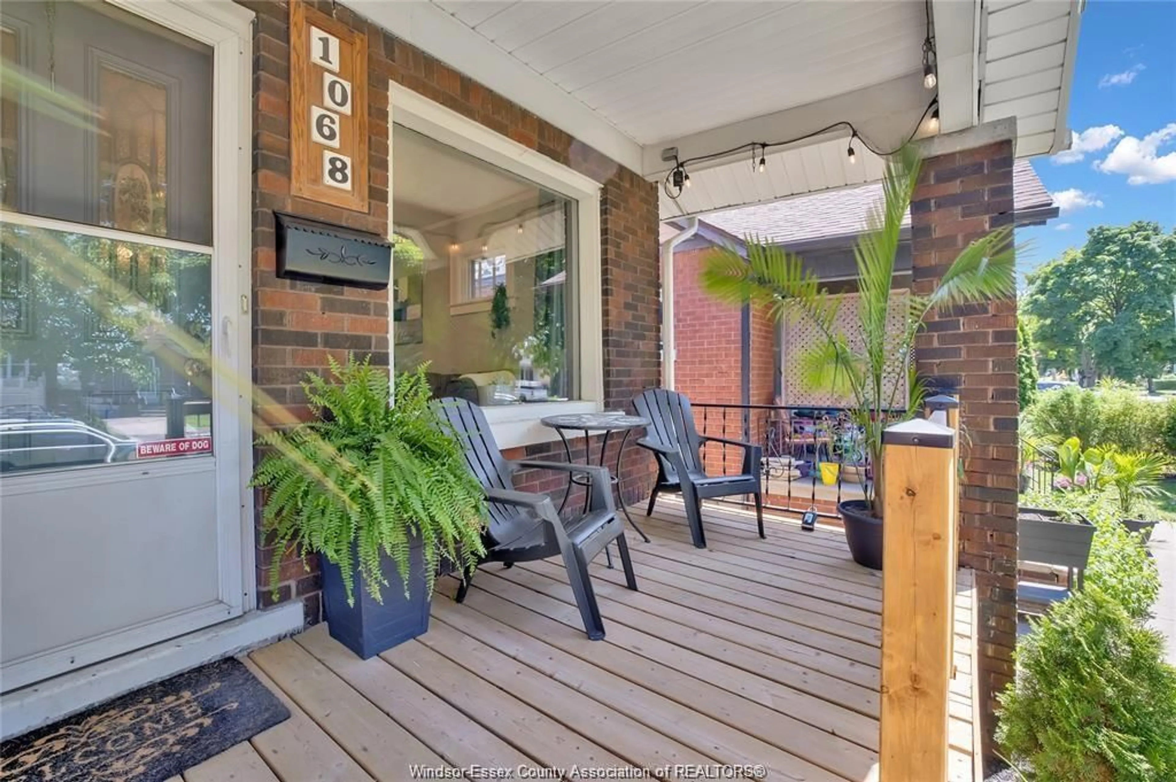 Patio, street for 1068 JANETTE Ave, Windsor Ontario N9A 5A3
