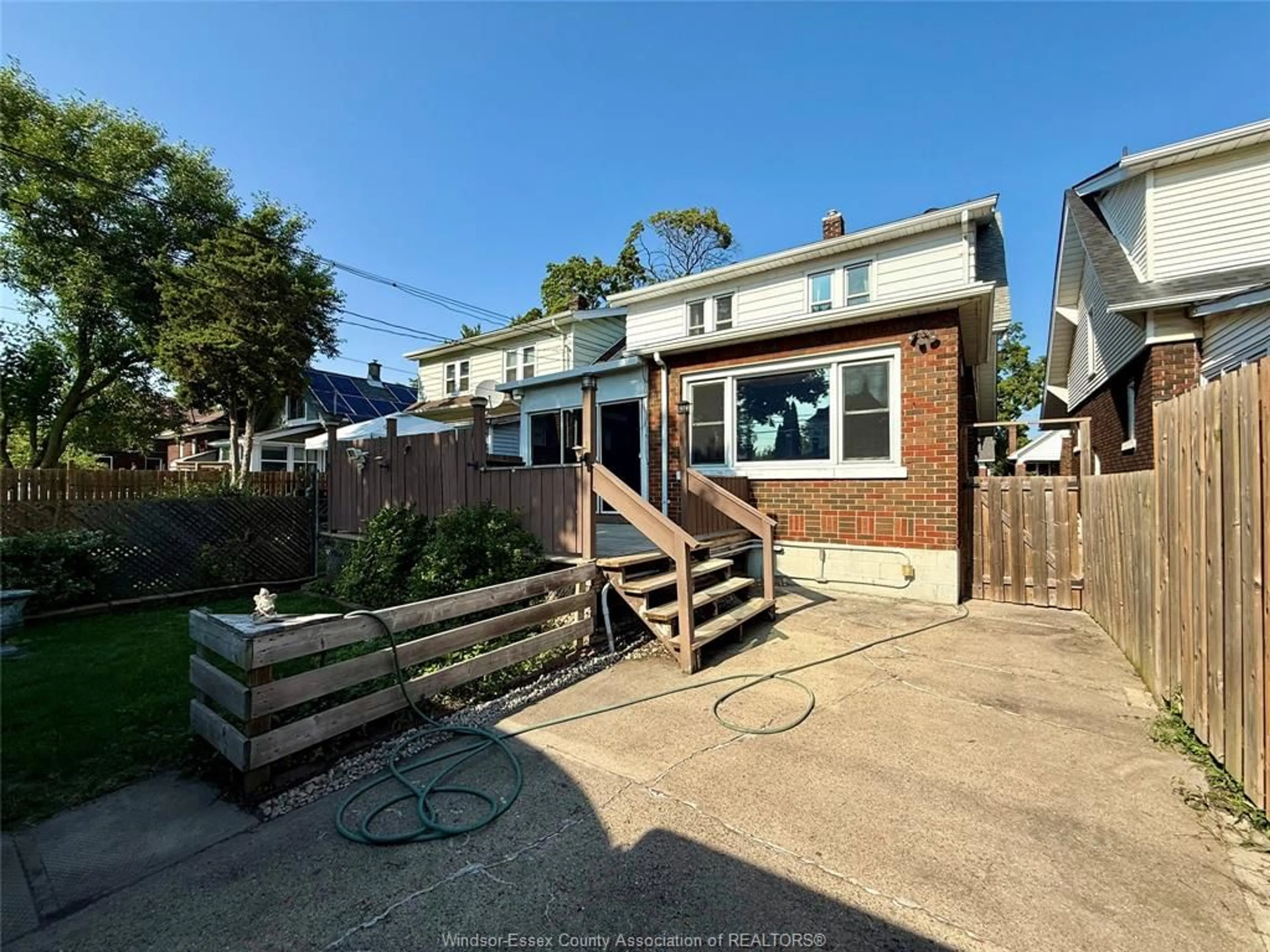 A pic from outside/outdoor area/front of a property/back of a property/a pic from drone, street for 1239 Bruce Ave, Windsor Ontario N8X 1X2
