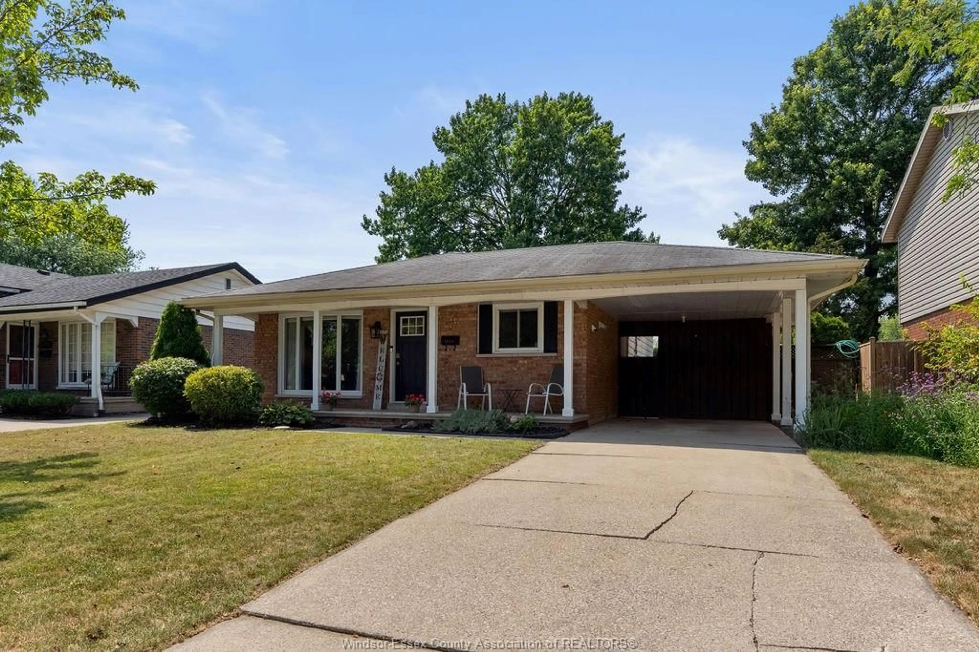 Home with brick exterior material, street for 1225 JANISSE Dr, Windsor Ontario N8S 2W2
