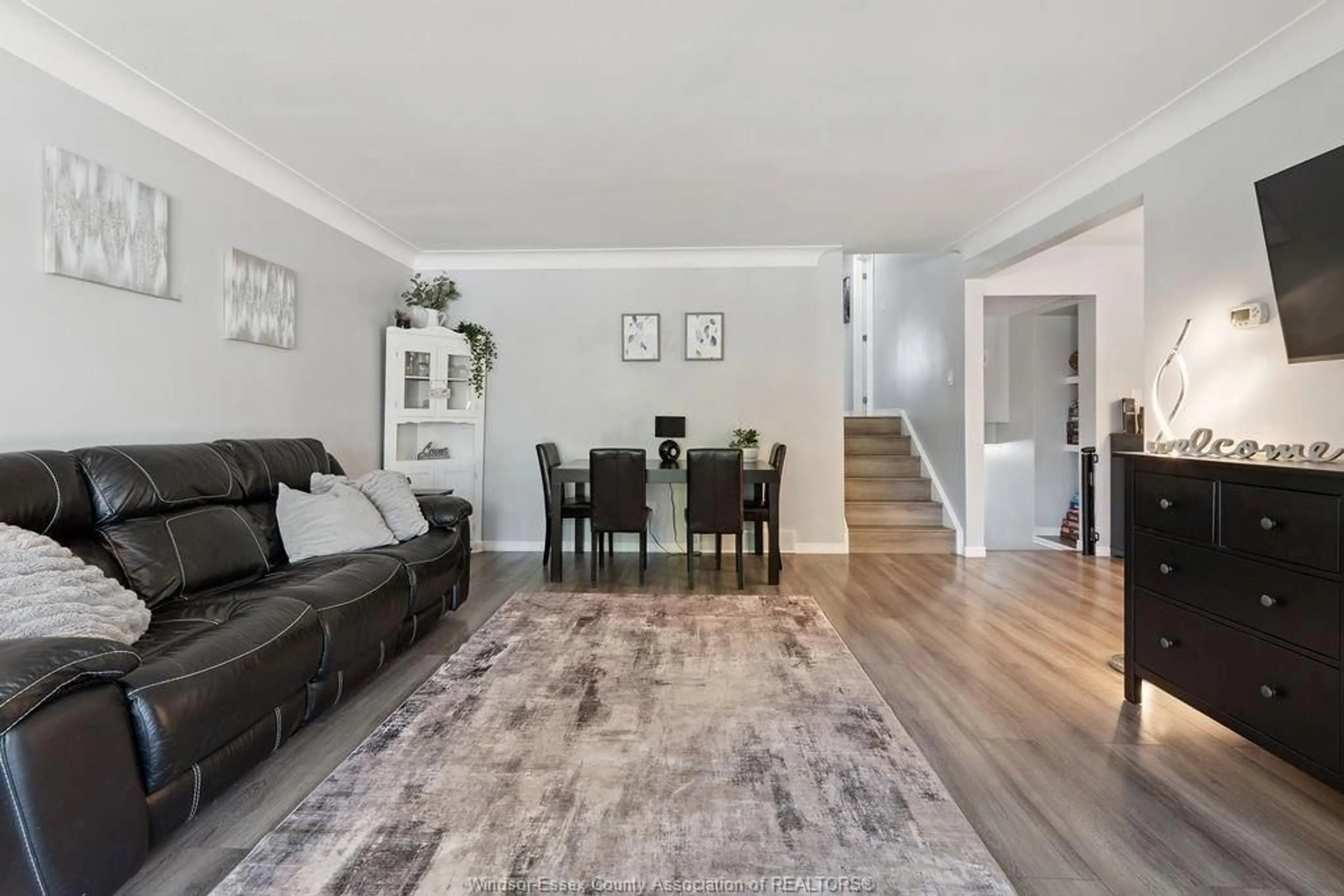 Living room with furniture, unknown for 1225 JANISSE Dr, Windsor Ontario N8S 2W2
