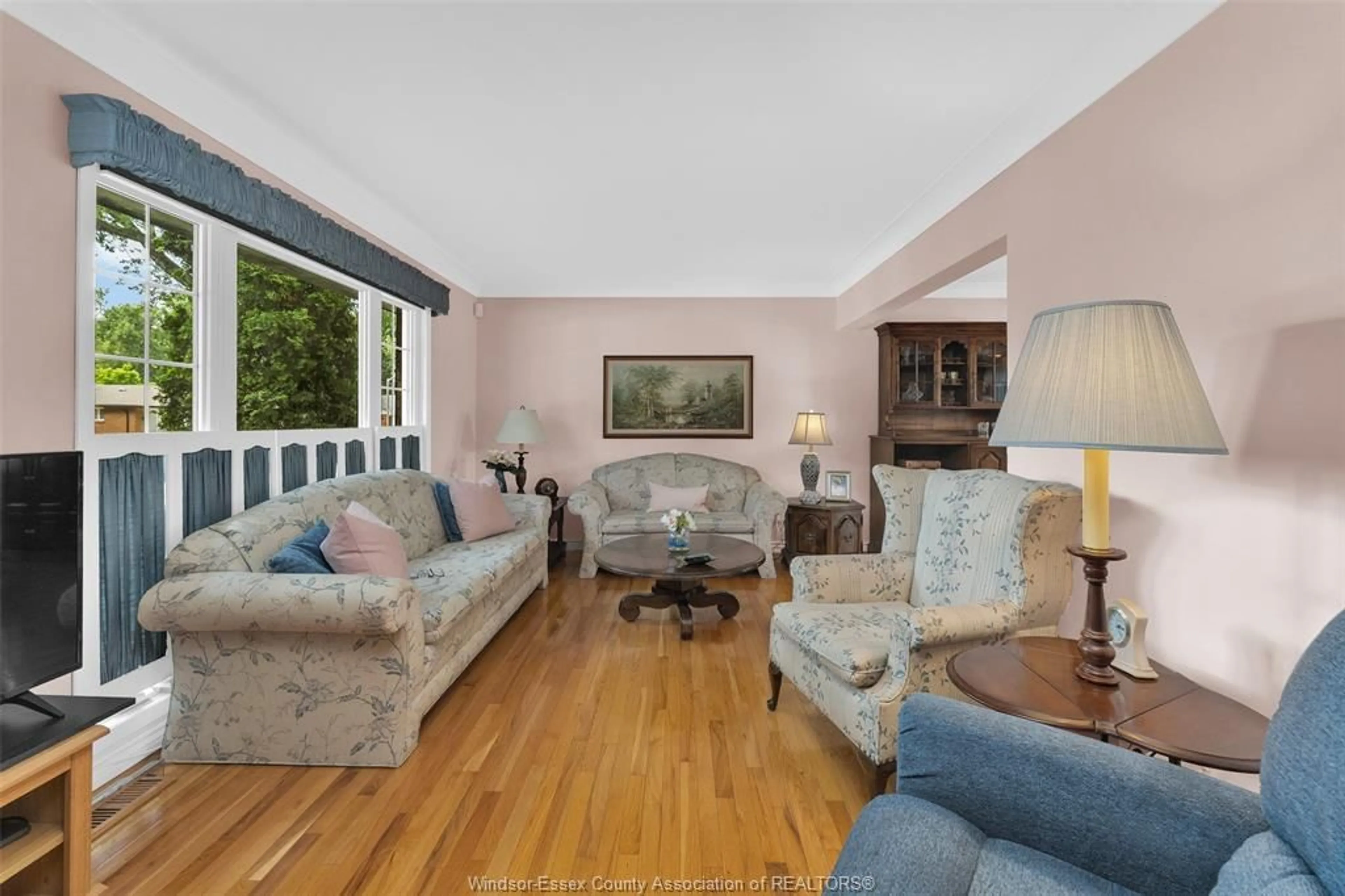 Living room with furniture, unknown for 2704 RIVARD Ave, Windsor Ontario N8T 2H5