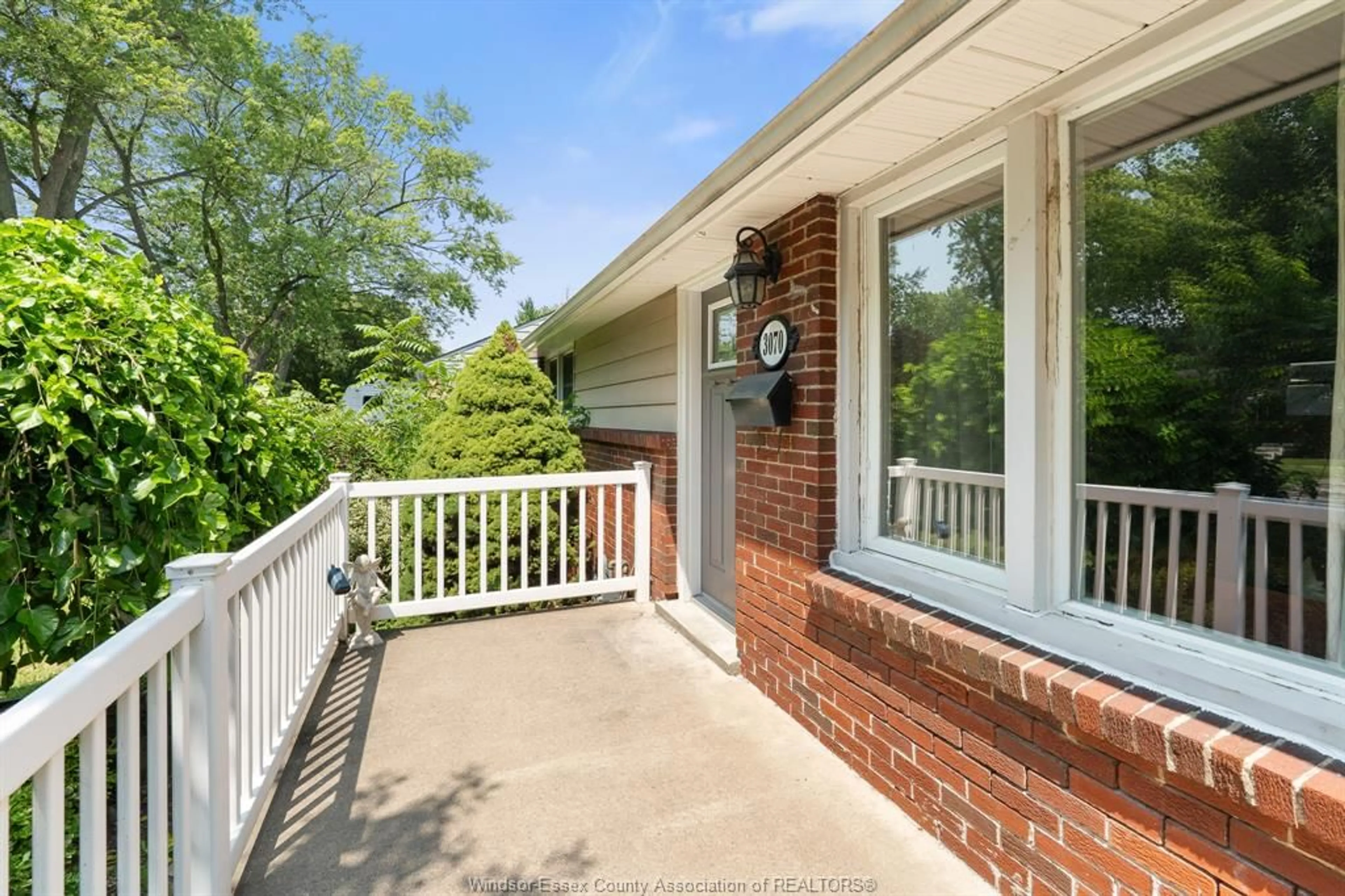 Home with brick exterior material, water/lake/river/ocean view for 3070 DANDURAND, Windsor Ontario N9E 2E6