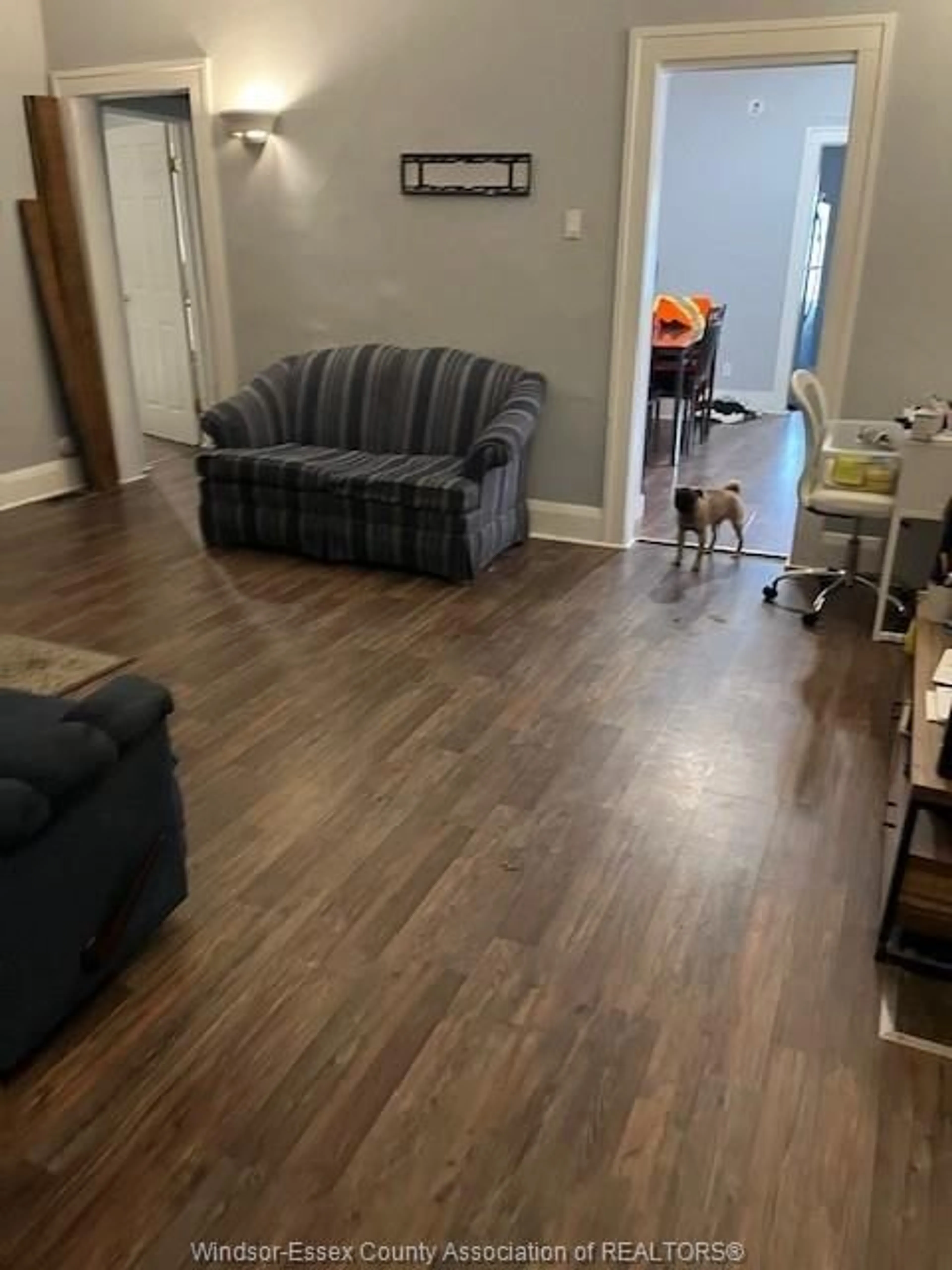 A pic of a room for 220 MCEWAN, Windsor Ontario N9B 2E4