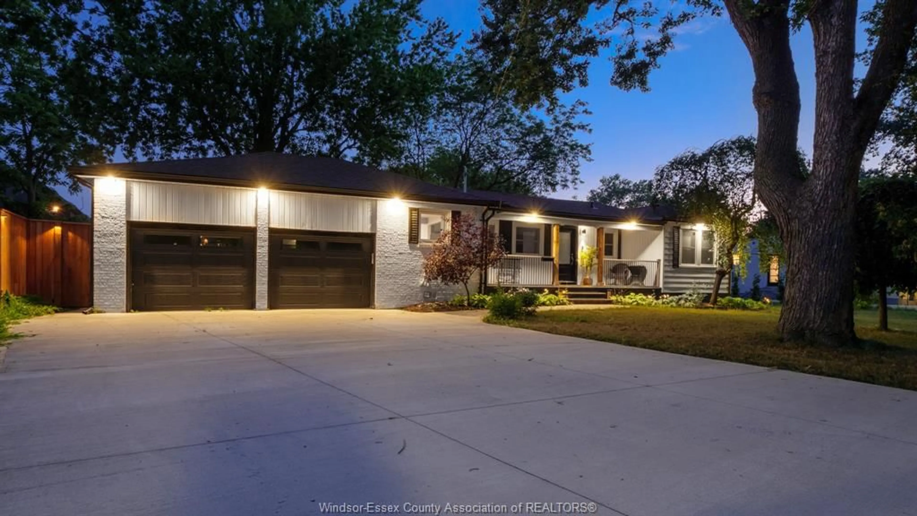 Home with brick exterior material, street for 4325 ROSELAND Dr, Windsor Ontario N9G 2A1