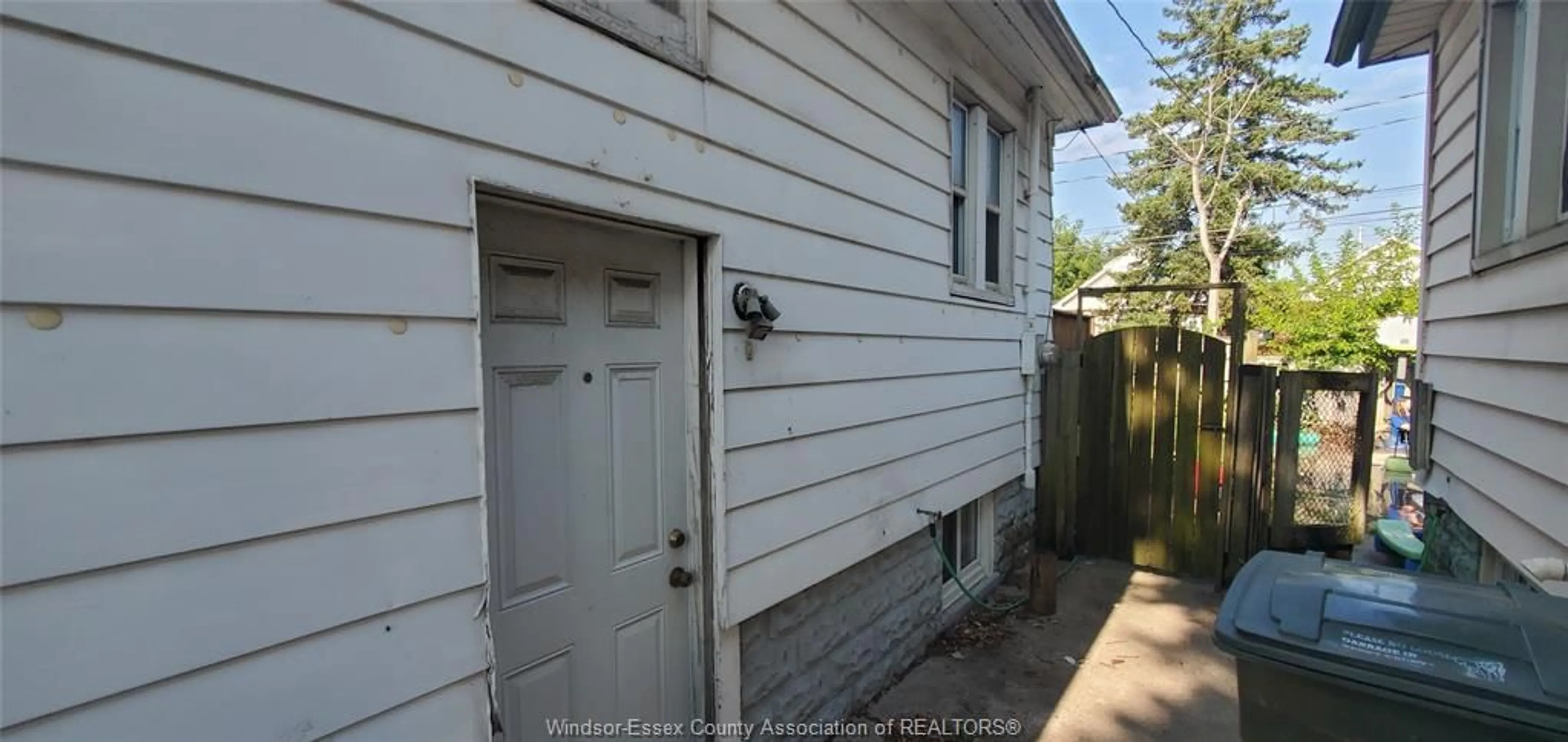 Unknown for 1514 HOWARD Ave, Windsor Ontario N8X 3T4