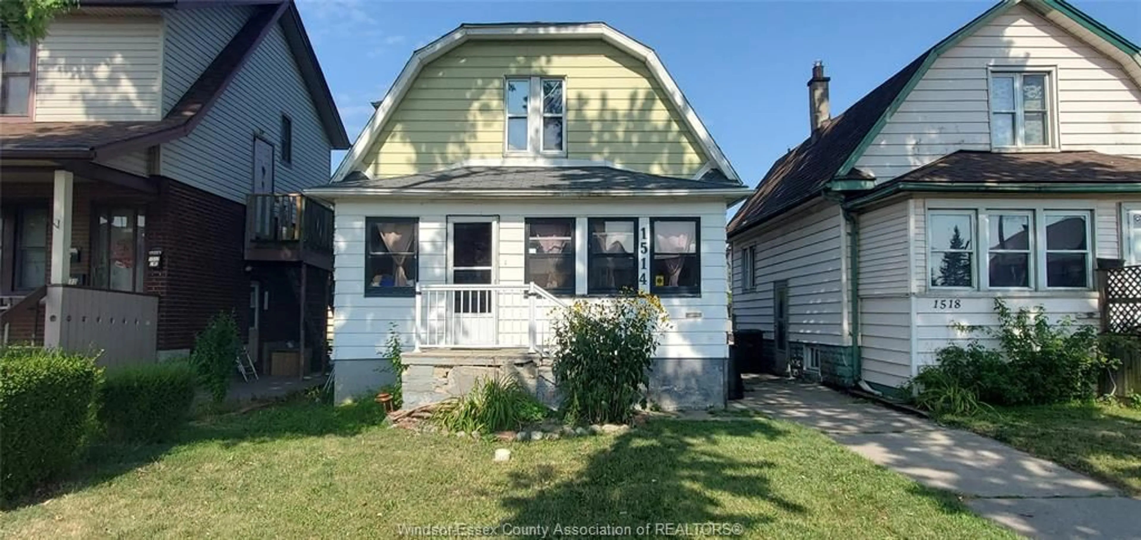 Home with vinyl exterior material, street for 1514 HOWARD Ave, Windsor Ontario N8X 3T4