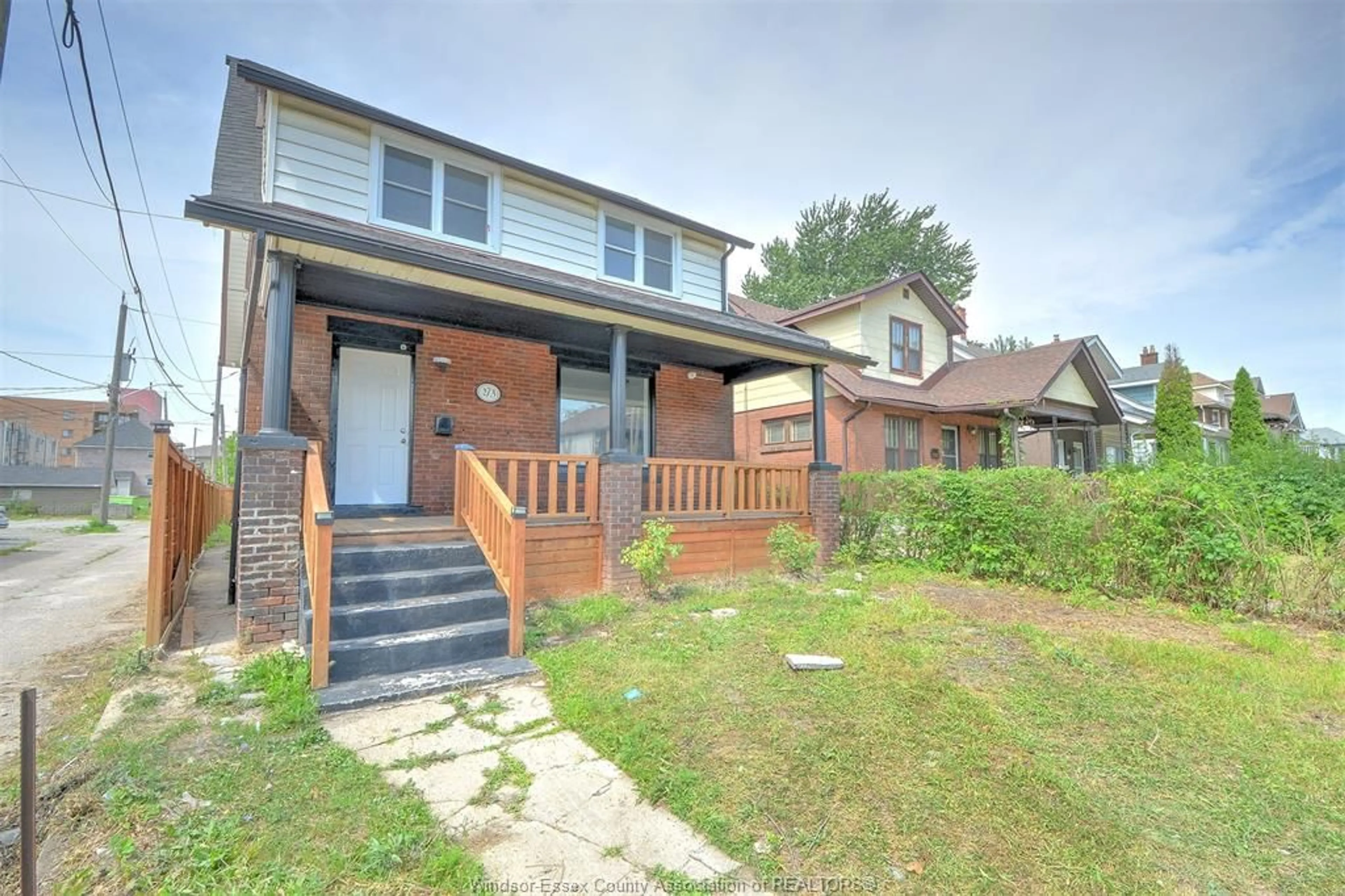 Home with brick exterior material, street for 273 MCEWAN, Windsor Ontario N9B 2E3