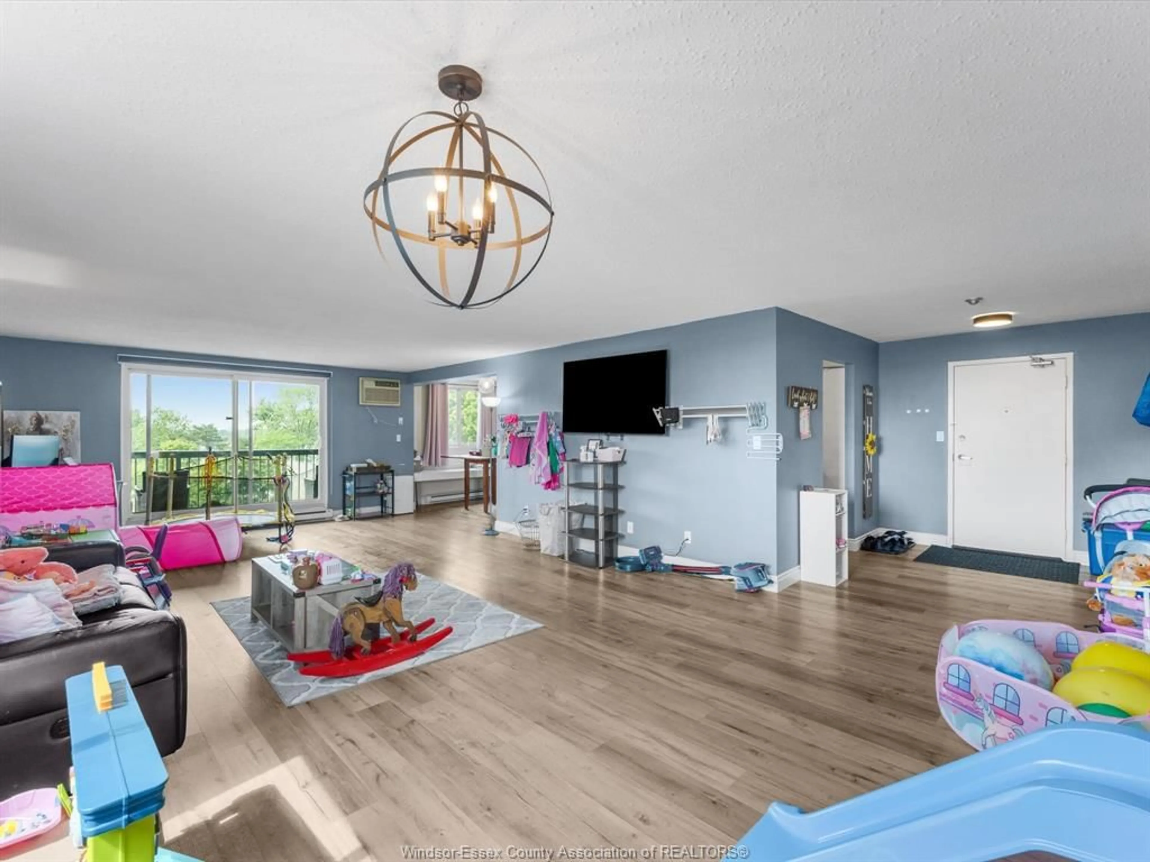 Living room with furniture, unknown for 3636 Wyandotte St #503, Windsor Ontario N8Y 4V1