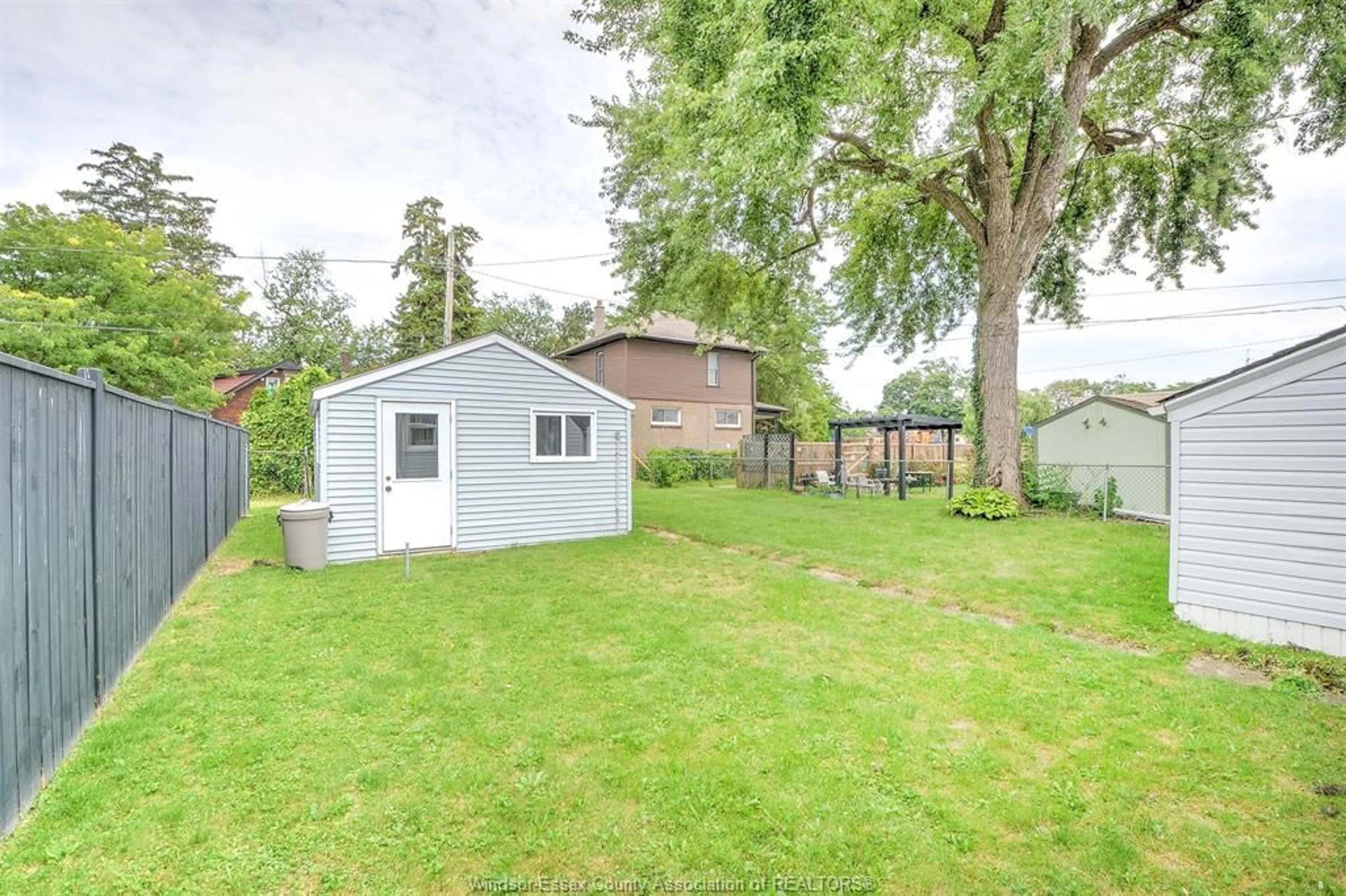 Shed for 1430 JANETTE, Windsor Ontario N8X 1Y9