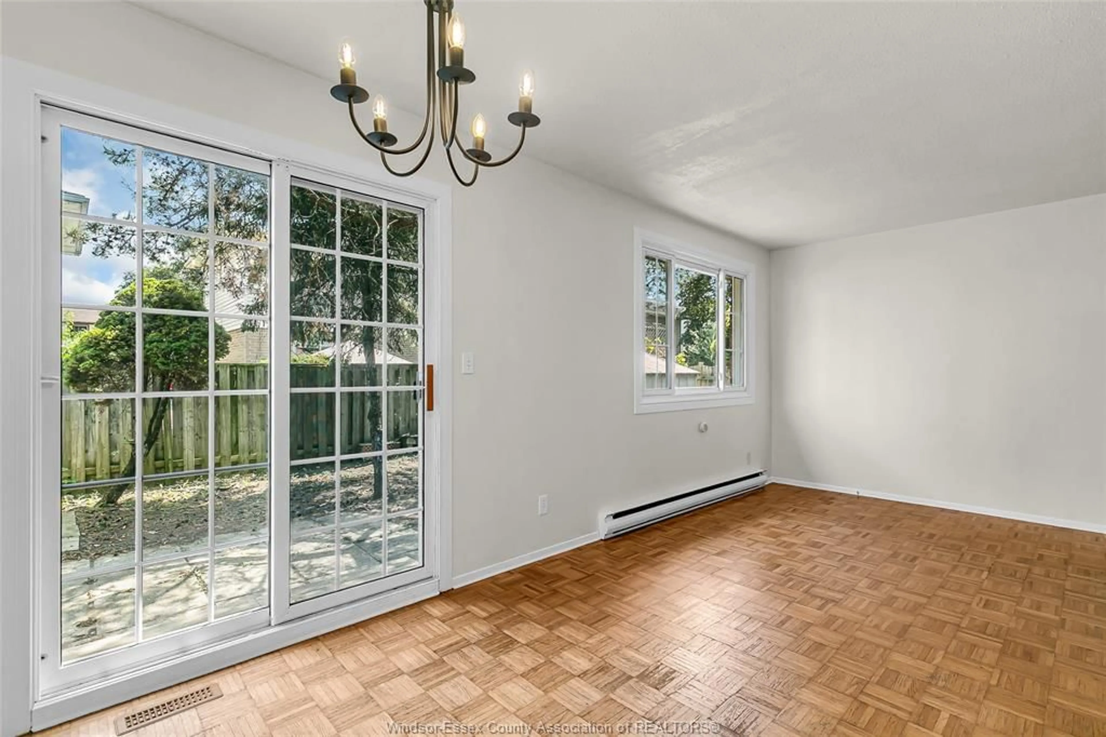 A pic of a room for 1366 BAYSWATER Cres, Windsor Ontario N8S 4K7