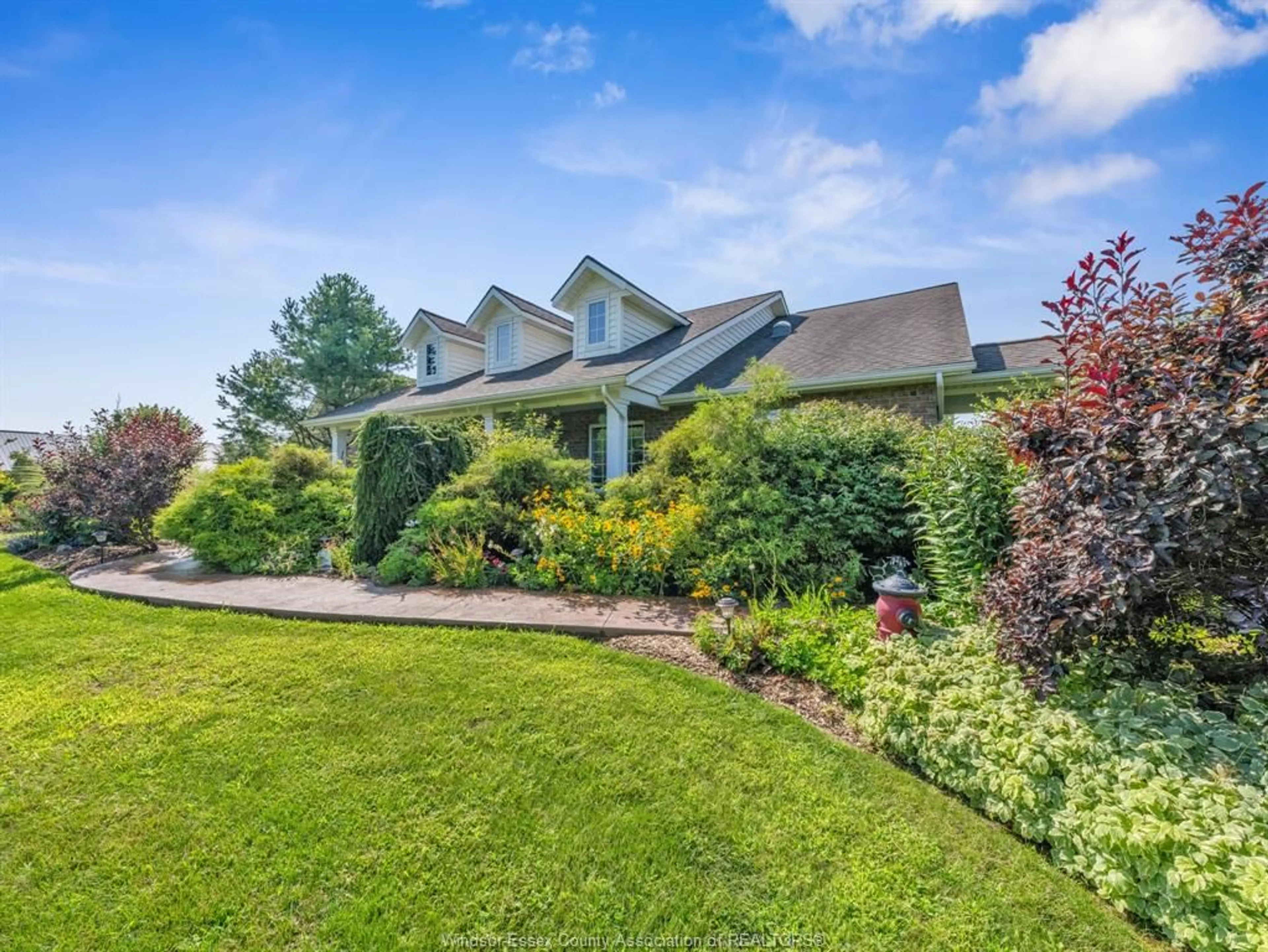 A pic from outside/outdoor area/front of a property/back of a property/a pic from drone, unknown for 2310 Hickson Rd, Leamington Ontario N0P 2P0