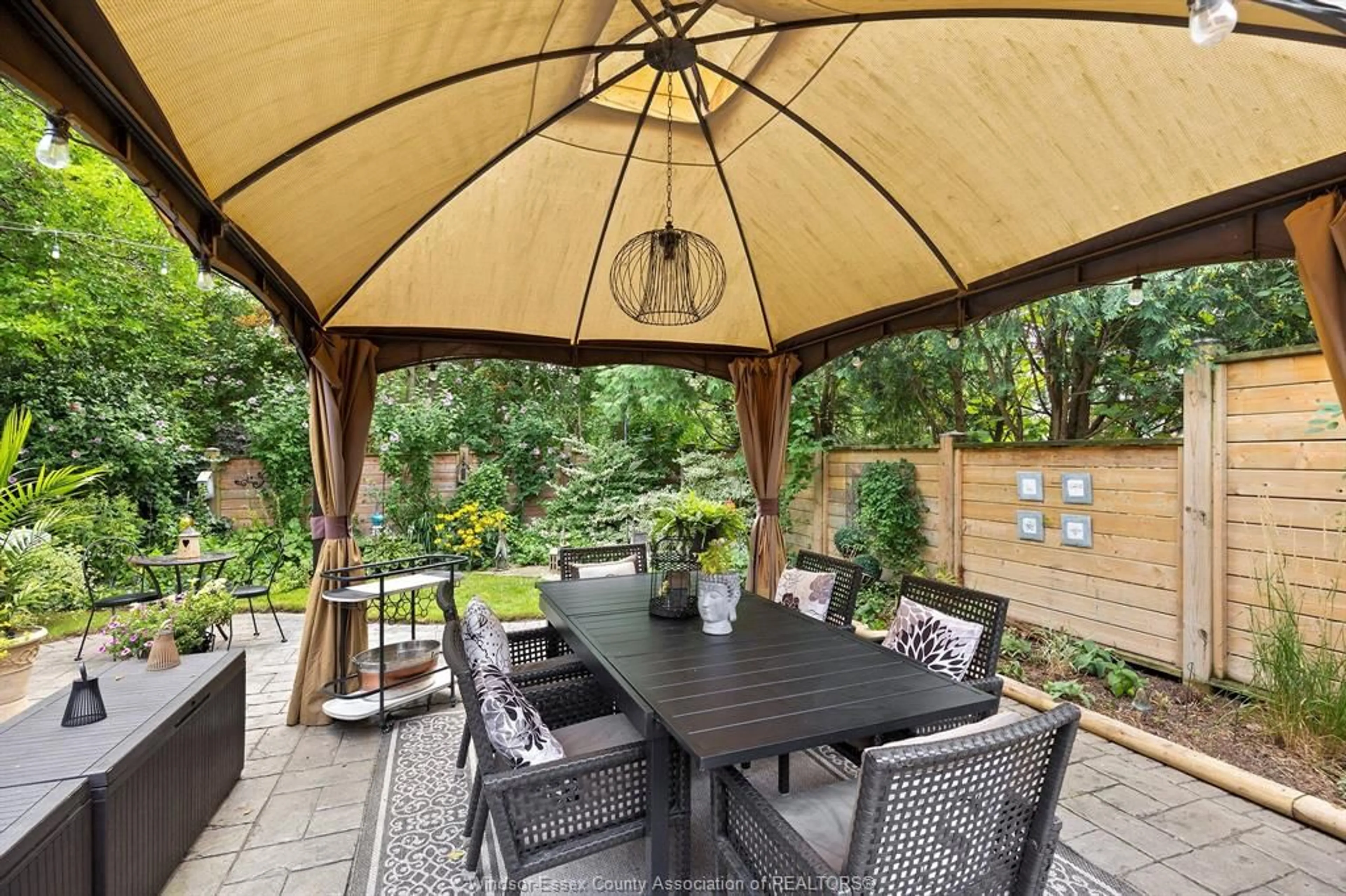 Patio, street for 2447 PRINCESS, Windsor Ontario N8T 1V2