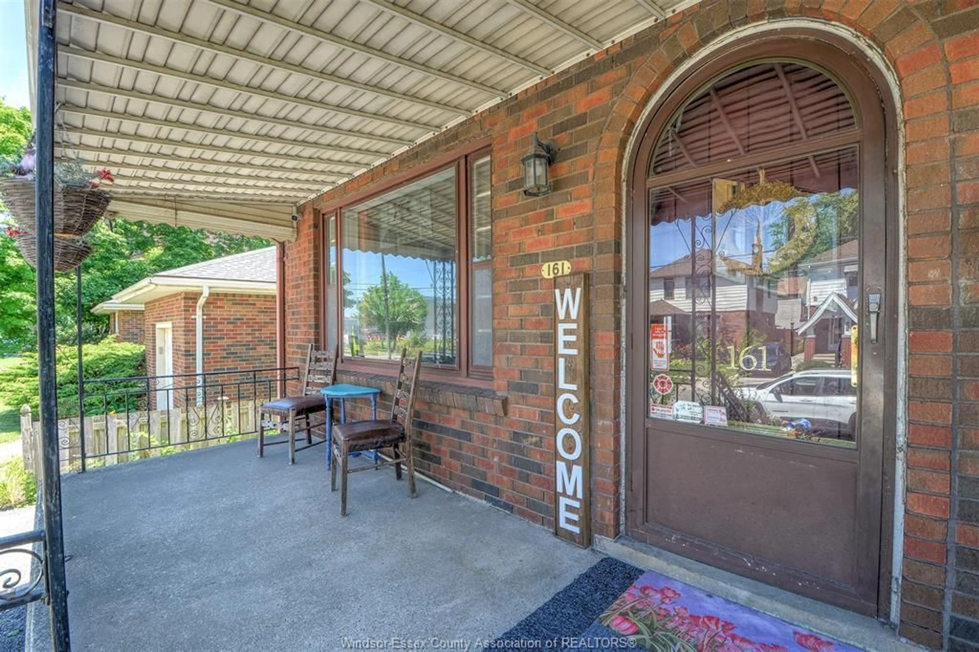 Patio, street for 161 SHEPHERD, Windsor Ontario N8Y 2K4