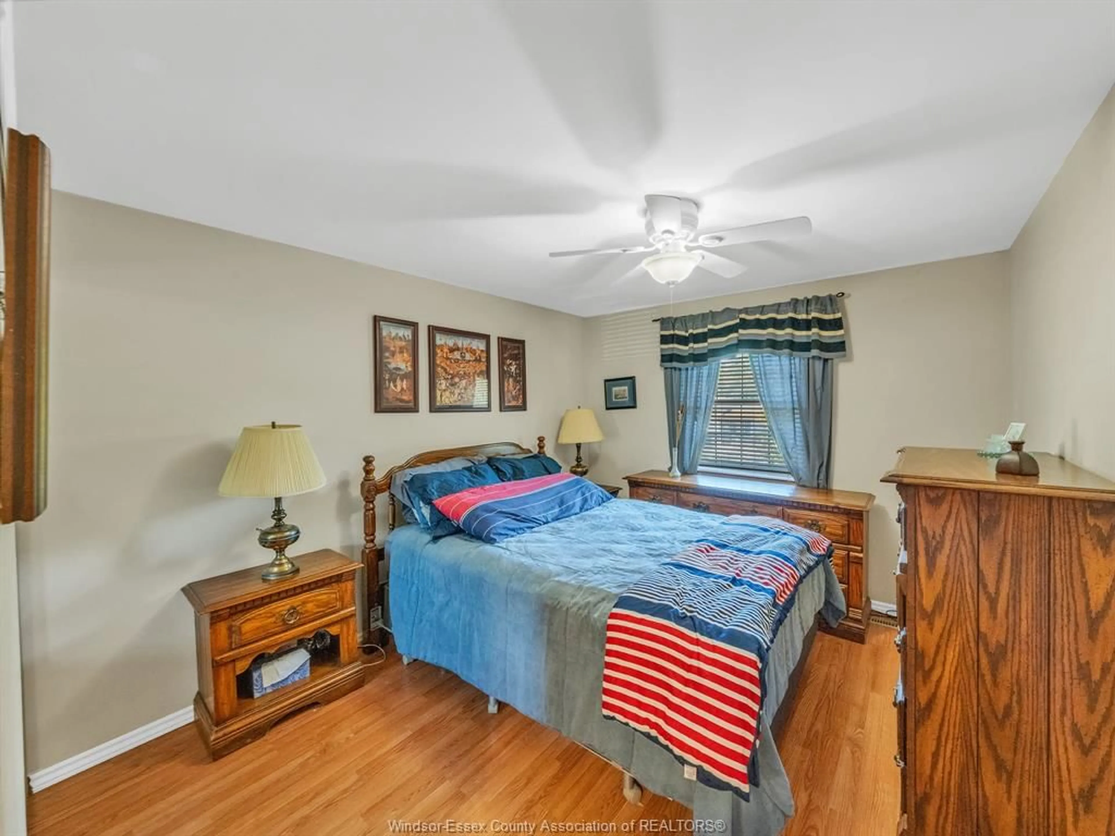 Bedroom with bed, unknown for 464 WALNUT Dr, Amherstburg Ontario N9V 3C5