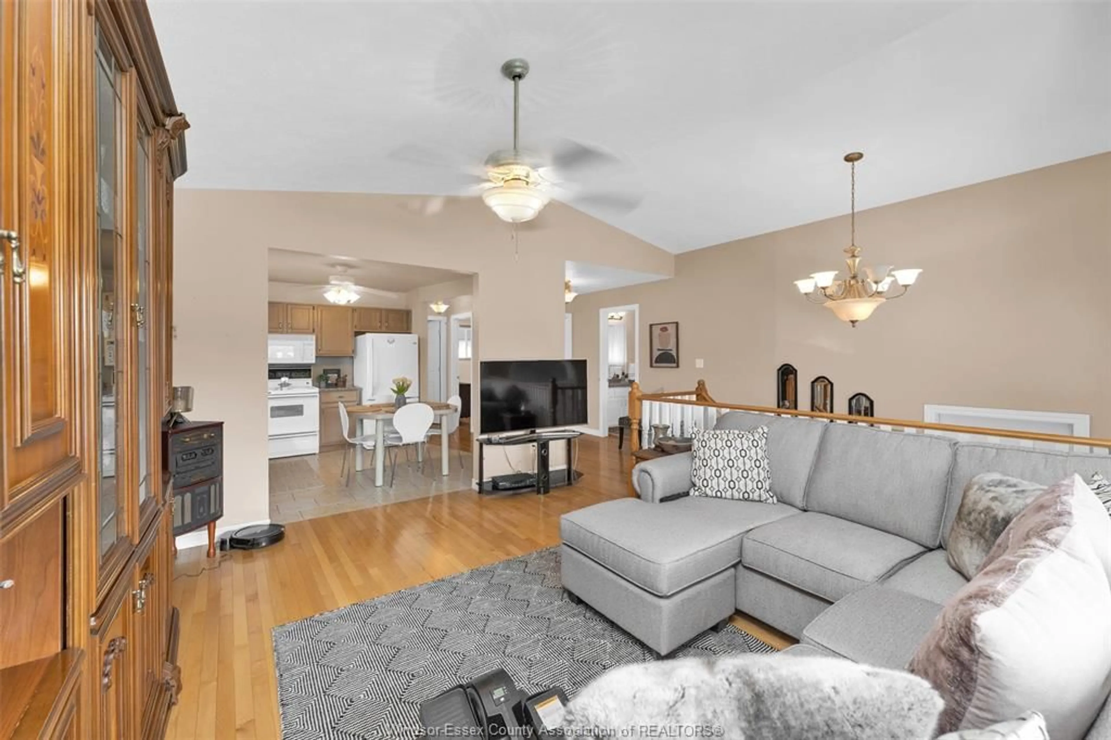 Living room with furniture, unknown for 3068 LOEBACH Dr, Windsor Ontario N8T 3M7