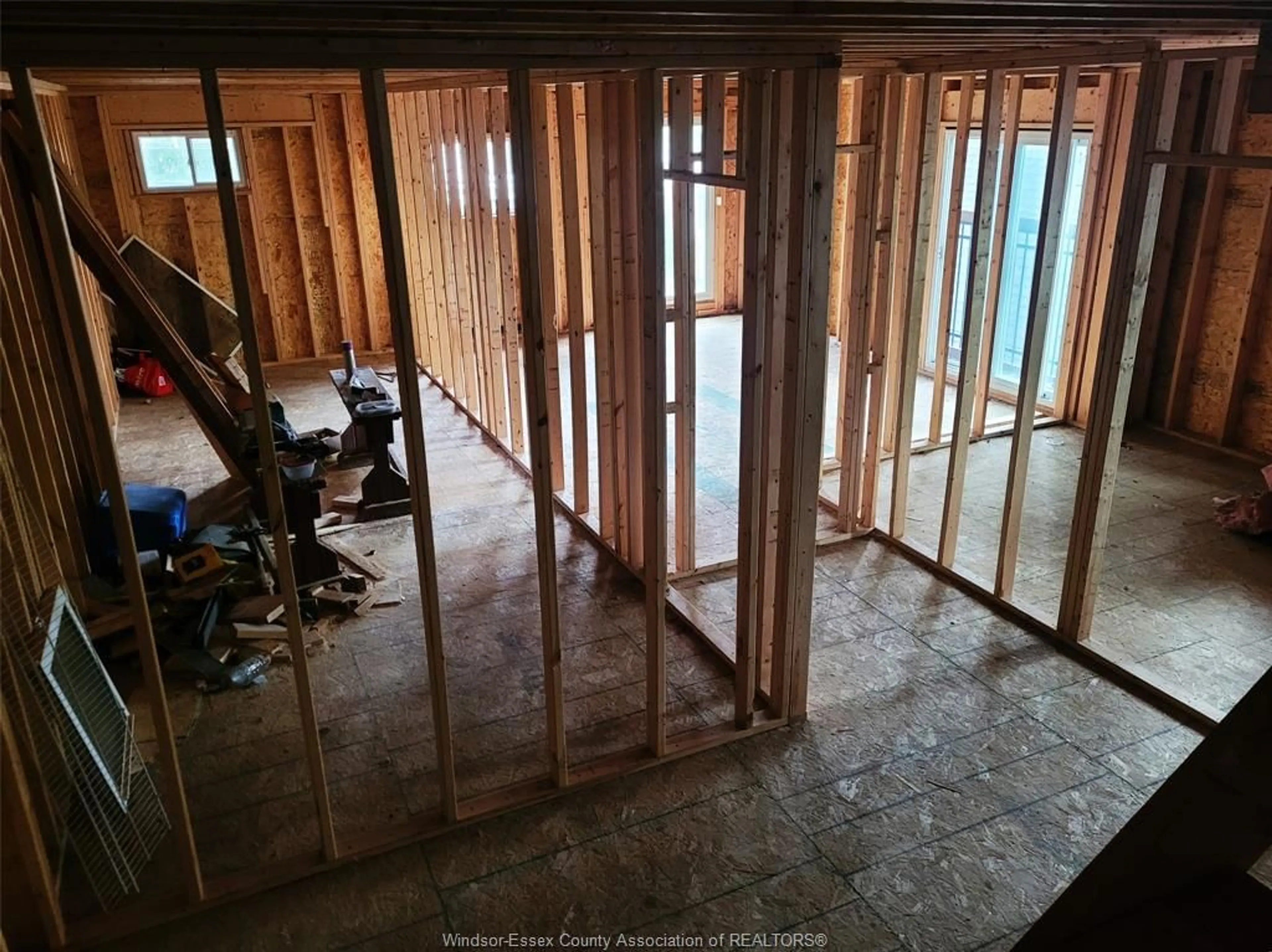 A pic of a room for 3315 RANKIN, Windsor Ontario N9E 3C1