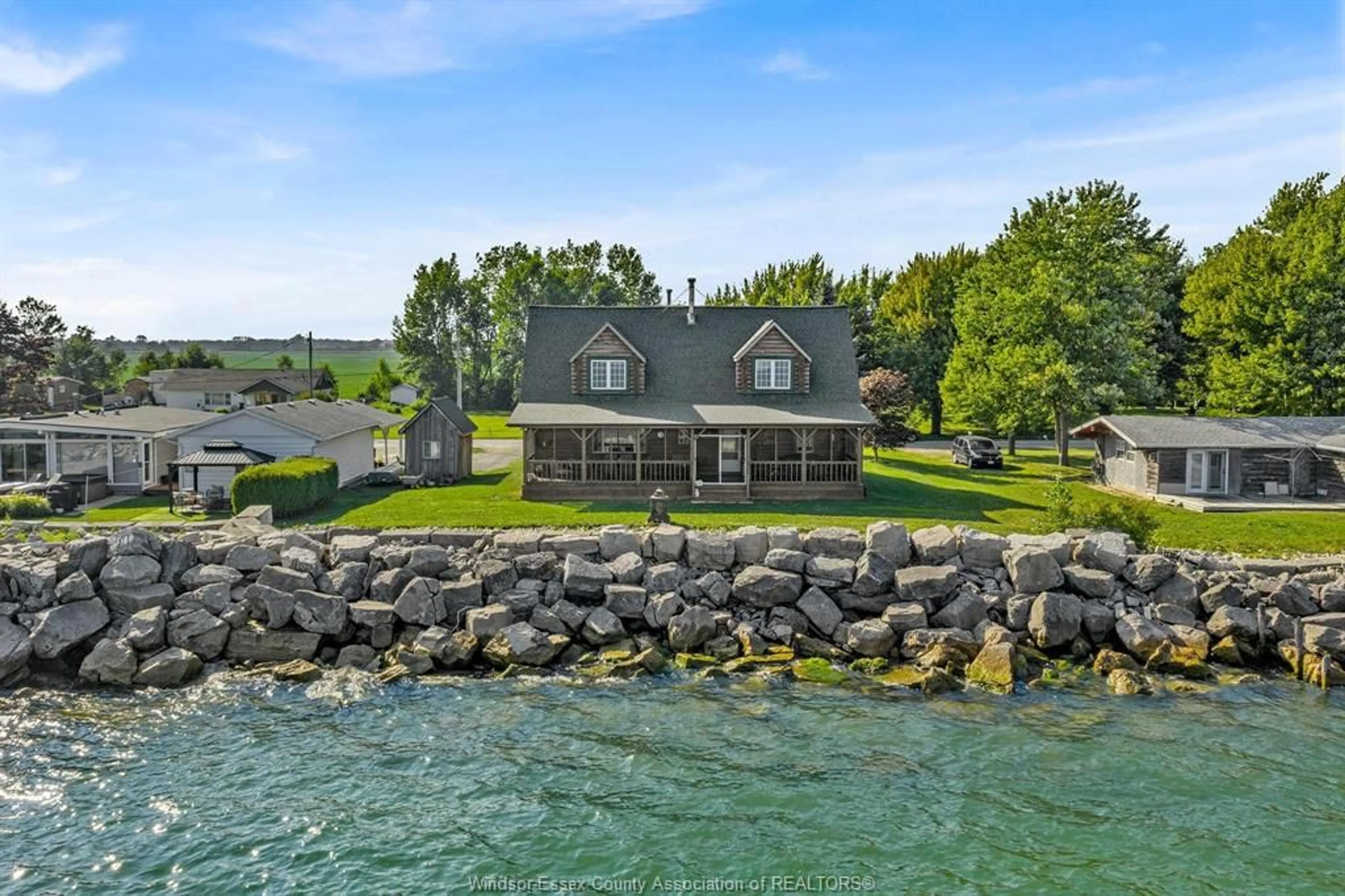 A pic from outside/outdoor area/front of a property/back of a property/a pic from drone, water/lake/river/ocean view for 226 Cotterie Park, Leamington Ontario N0P 2P0