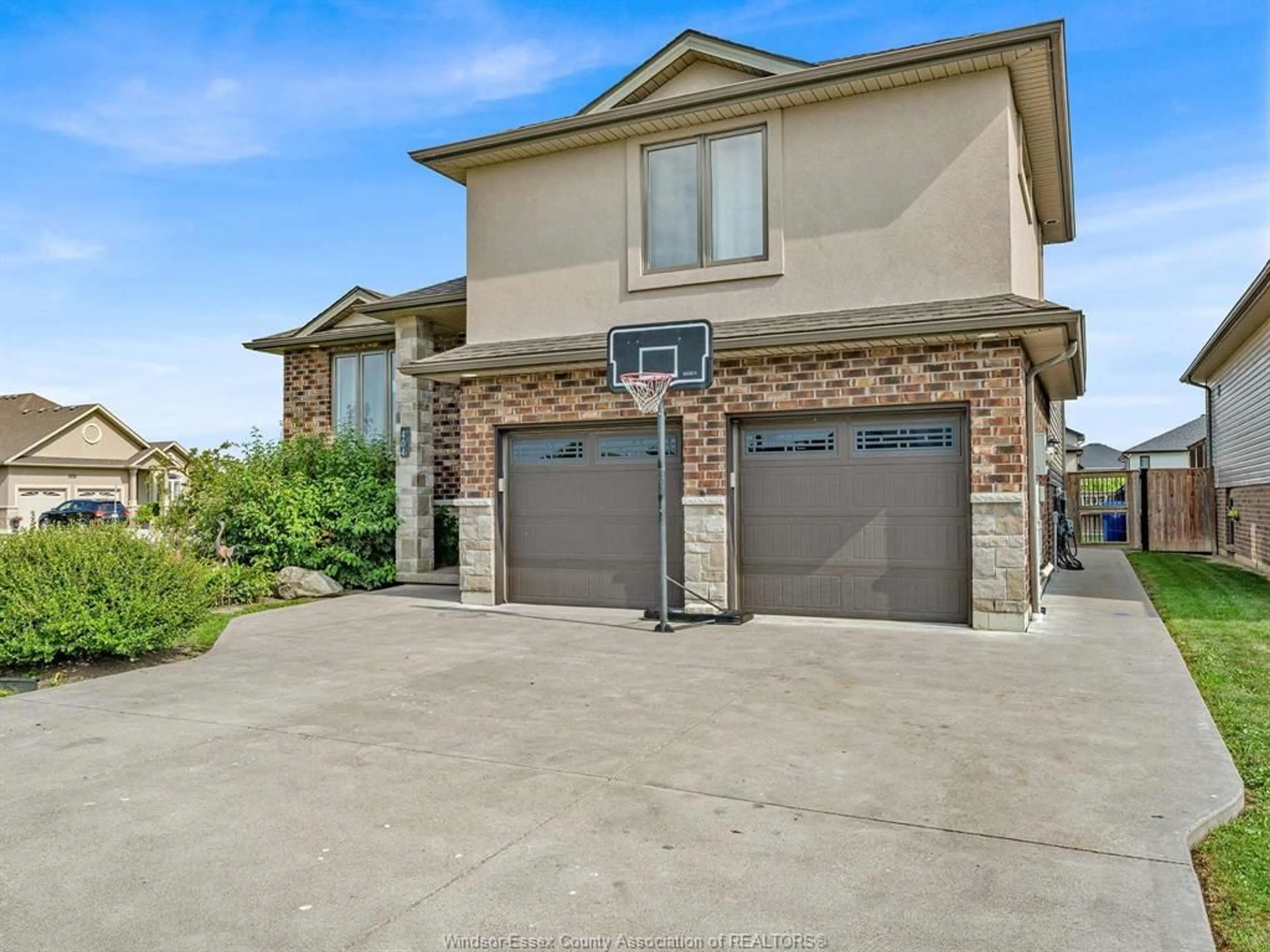 Unknown for 404 Brown, Amherstburg Ontario N9V 0C2