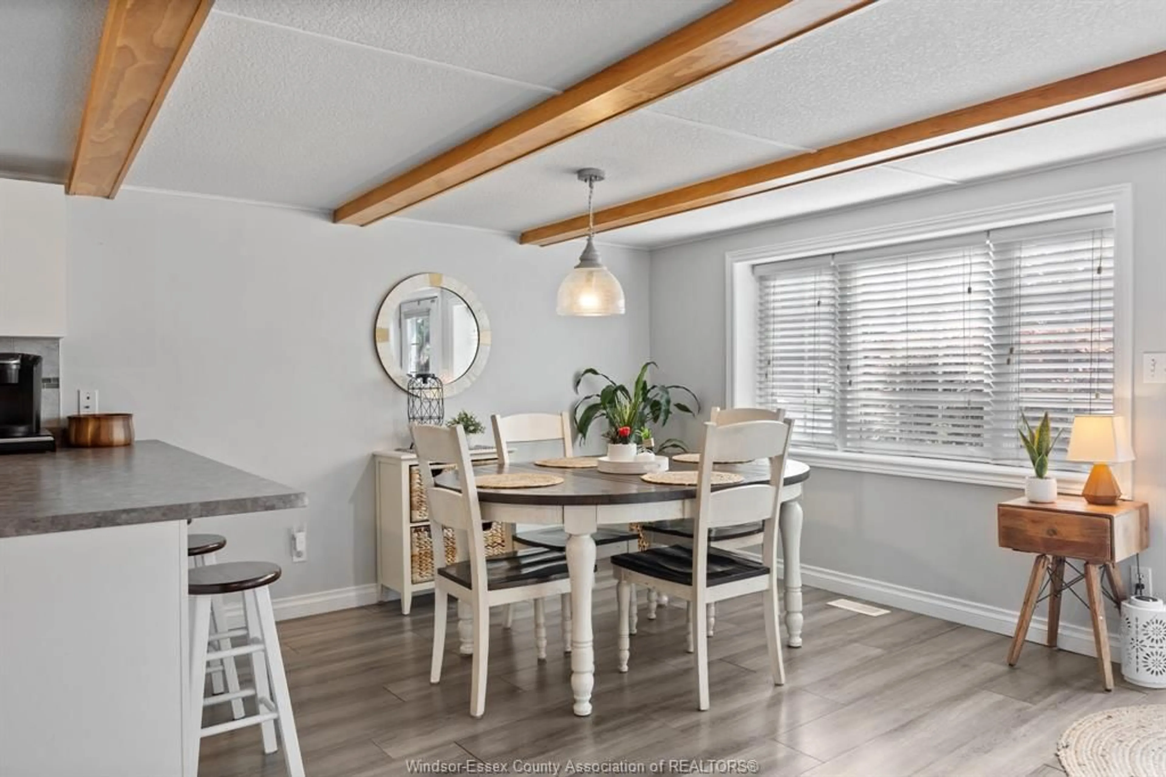 Dining room, wood/laminate floor for 273 St John, Belle River Ontario N0R 1A0