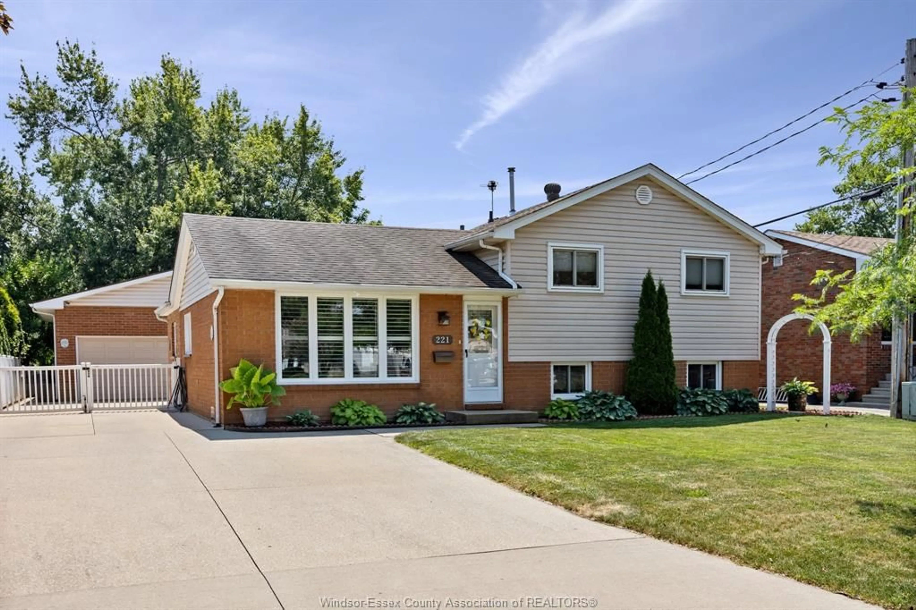 Home with brick exterior material, street for 221 PICKERING, Amherstburg Ontario N9V 3B4