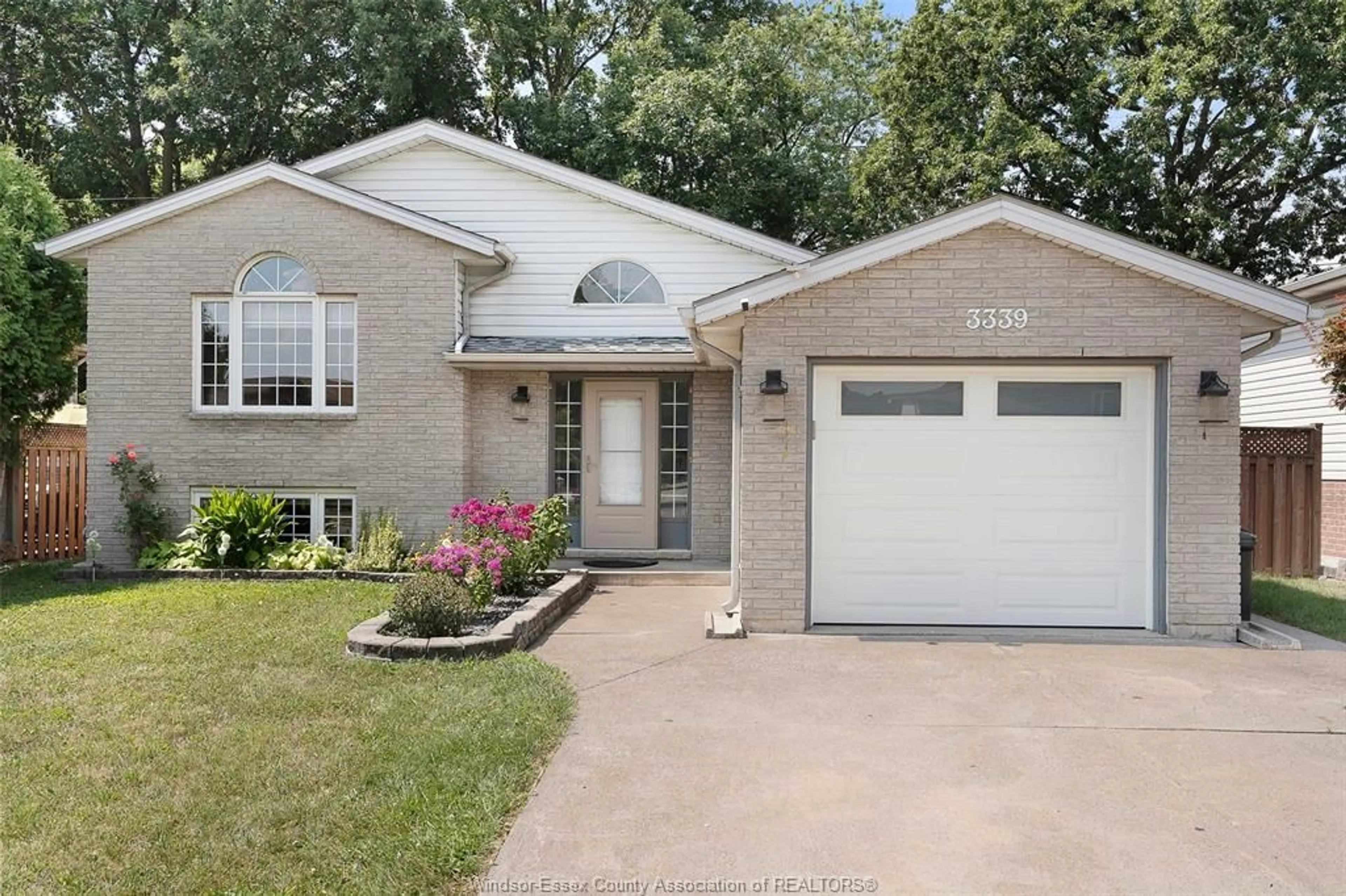 Home with vinyl exterior material, street for 3339 CONSERVATION, Windsor Ontario N8W 2H8