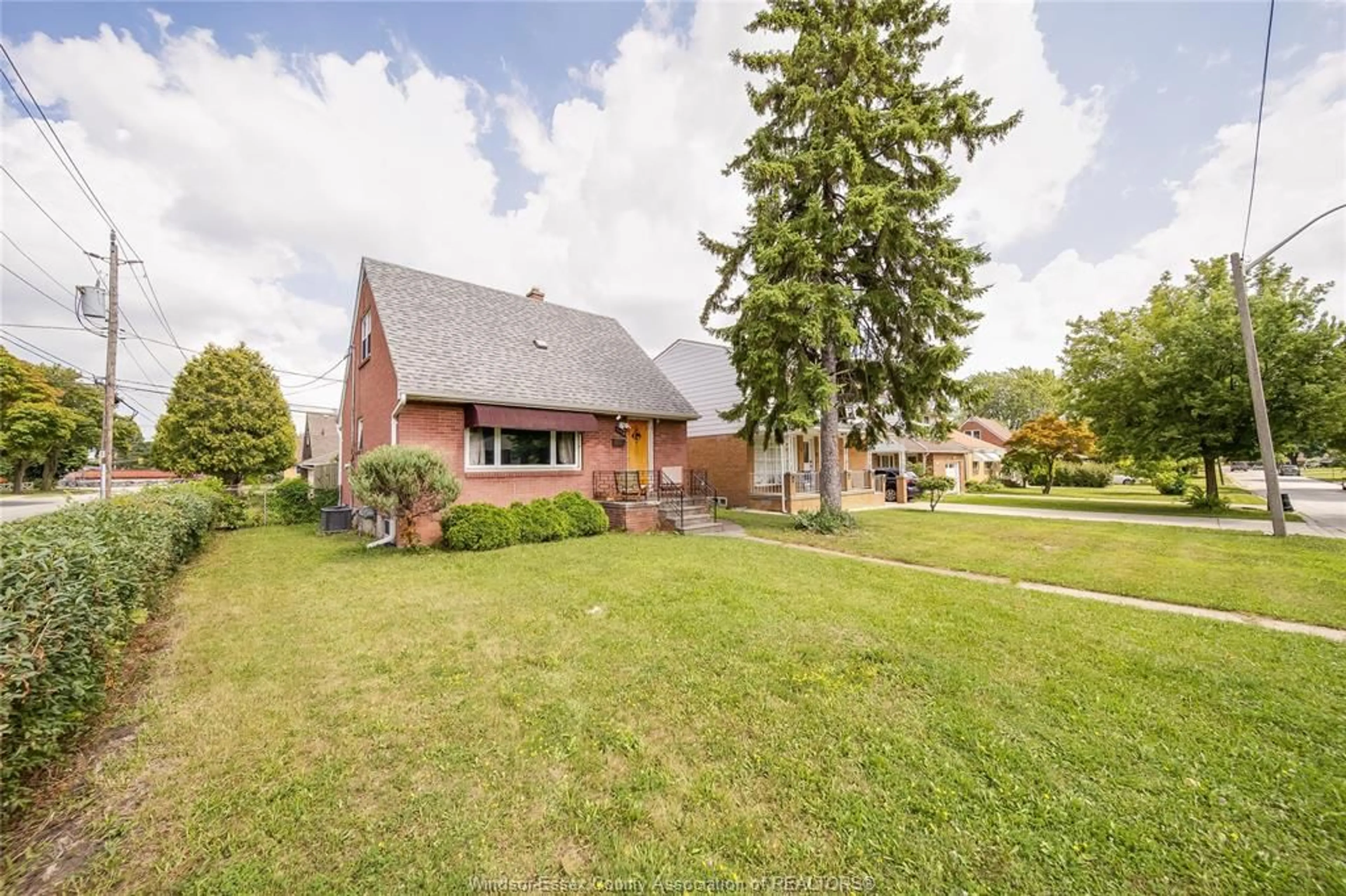 Unknown for 1104 HARRISON Ave, Windsor Ontario N9C 3J5