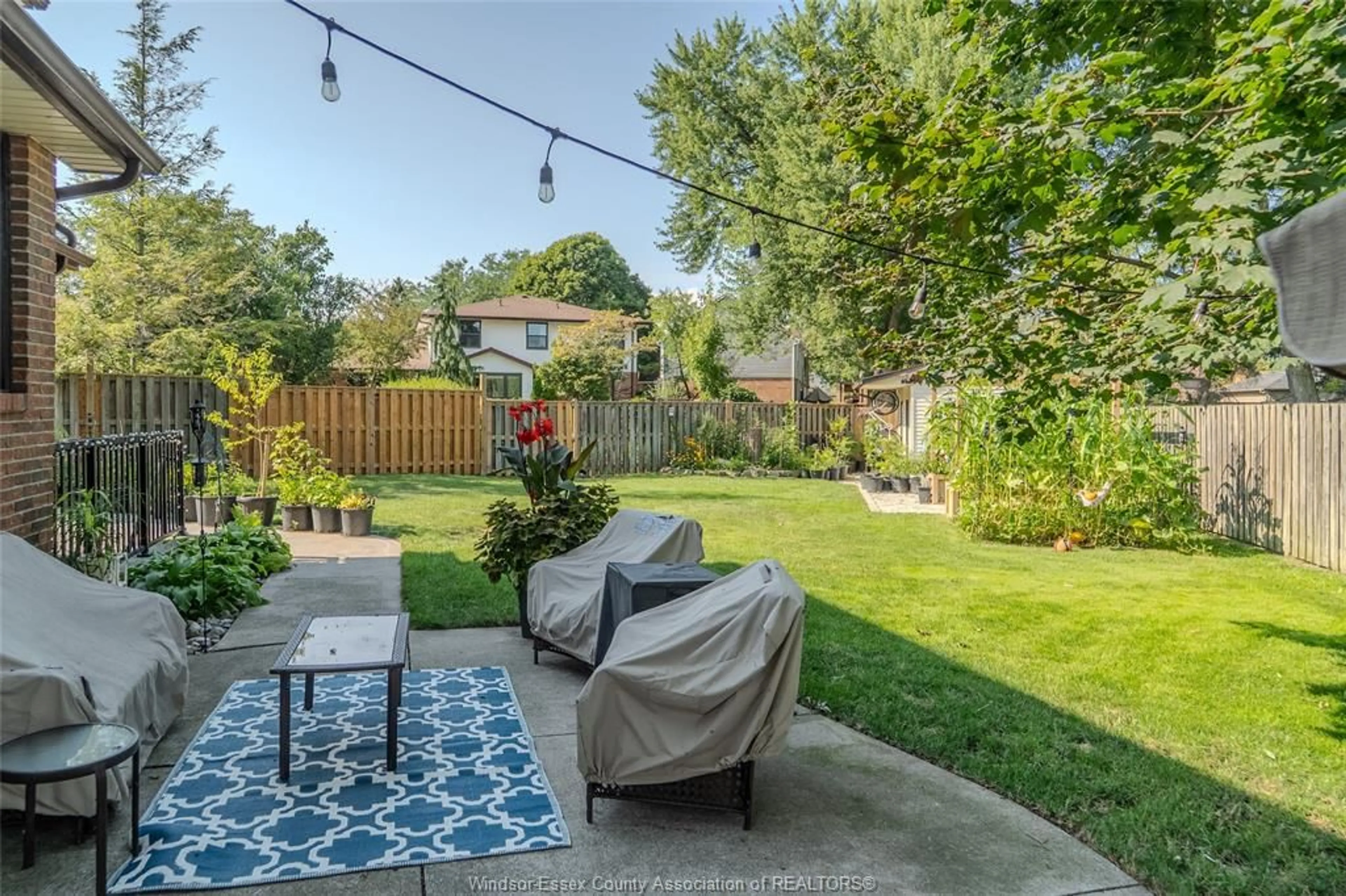 Patio, street for 13196 SALICH Crt, Tecumseh Ontario N8N 4J7