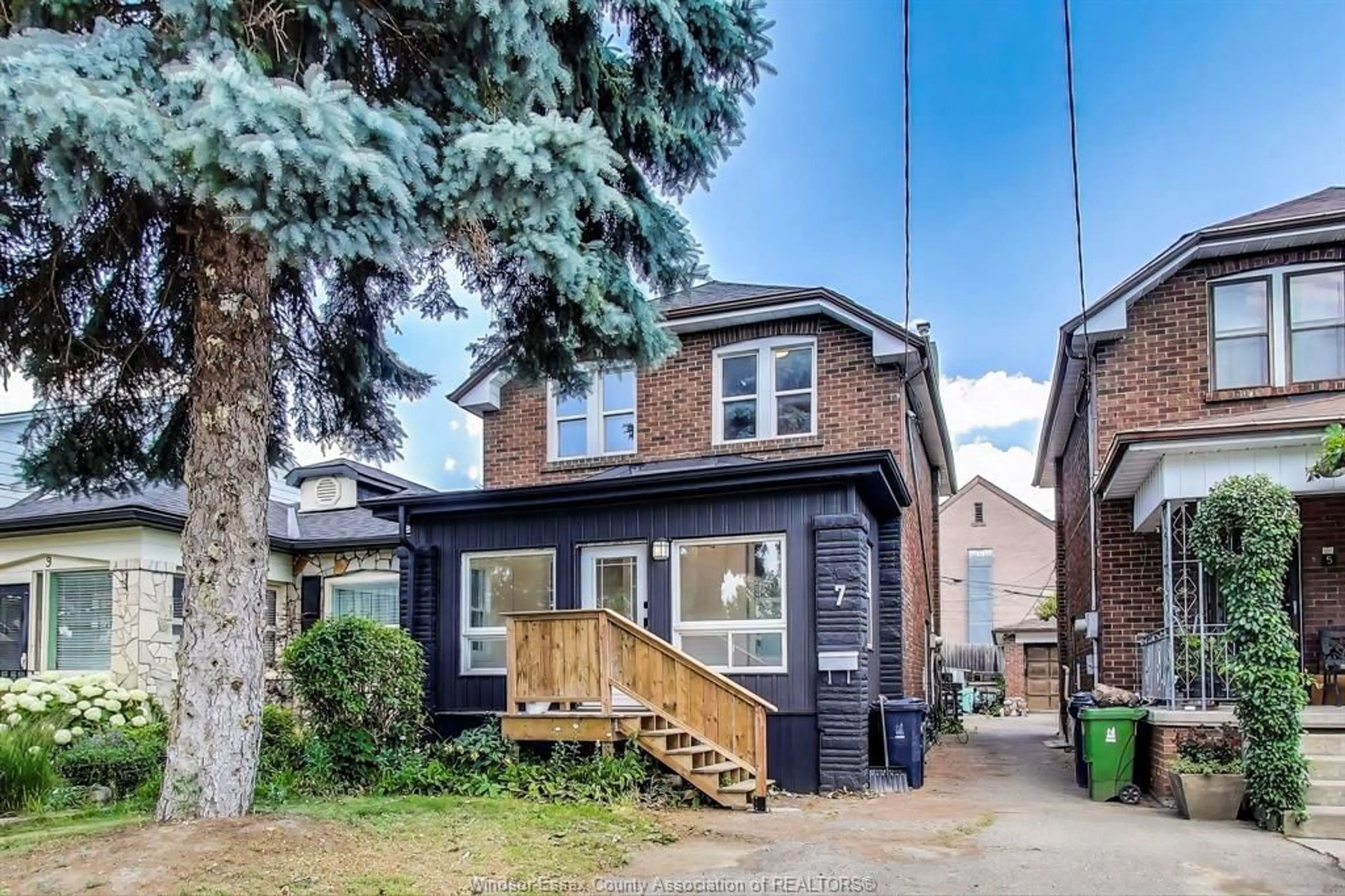Home with brick exterior material, street for 7 BALA Ave, Windsor Ontario M6M 2C9