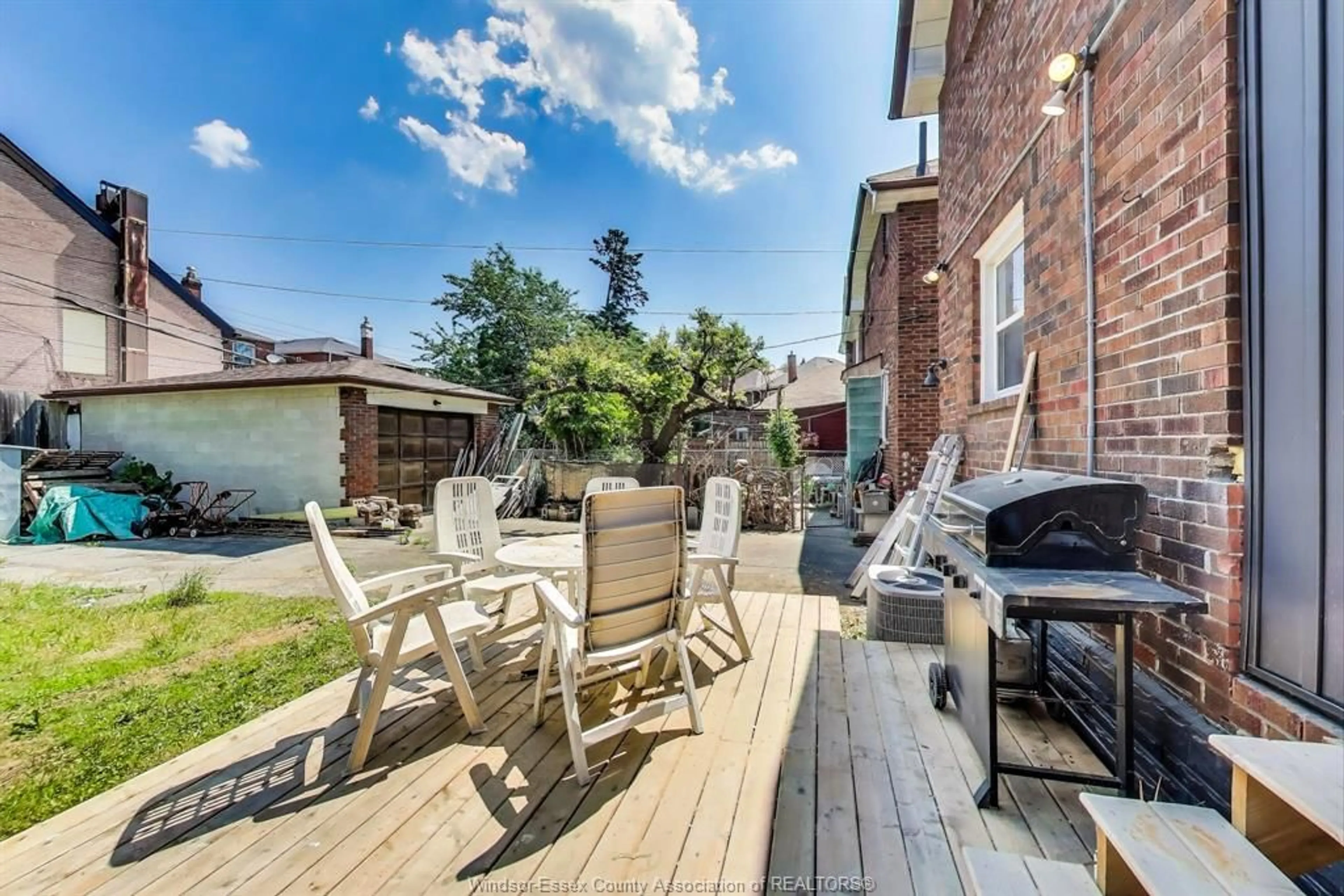 Patio, street for 7 BALA Ave, Windsor Ontario M6M 2C9