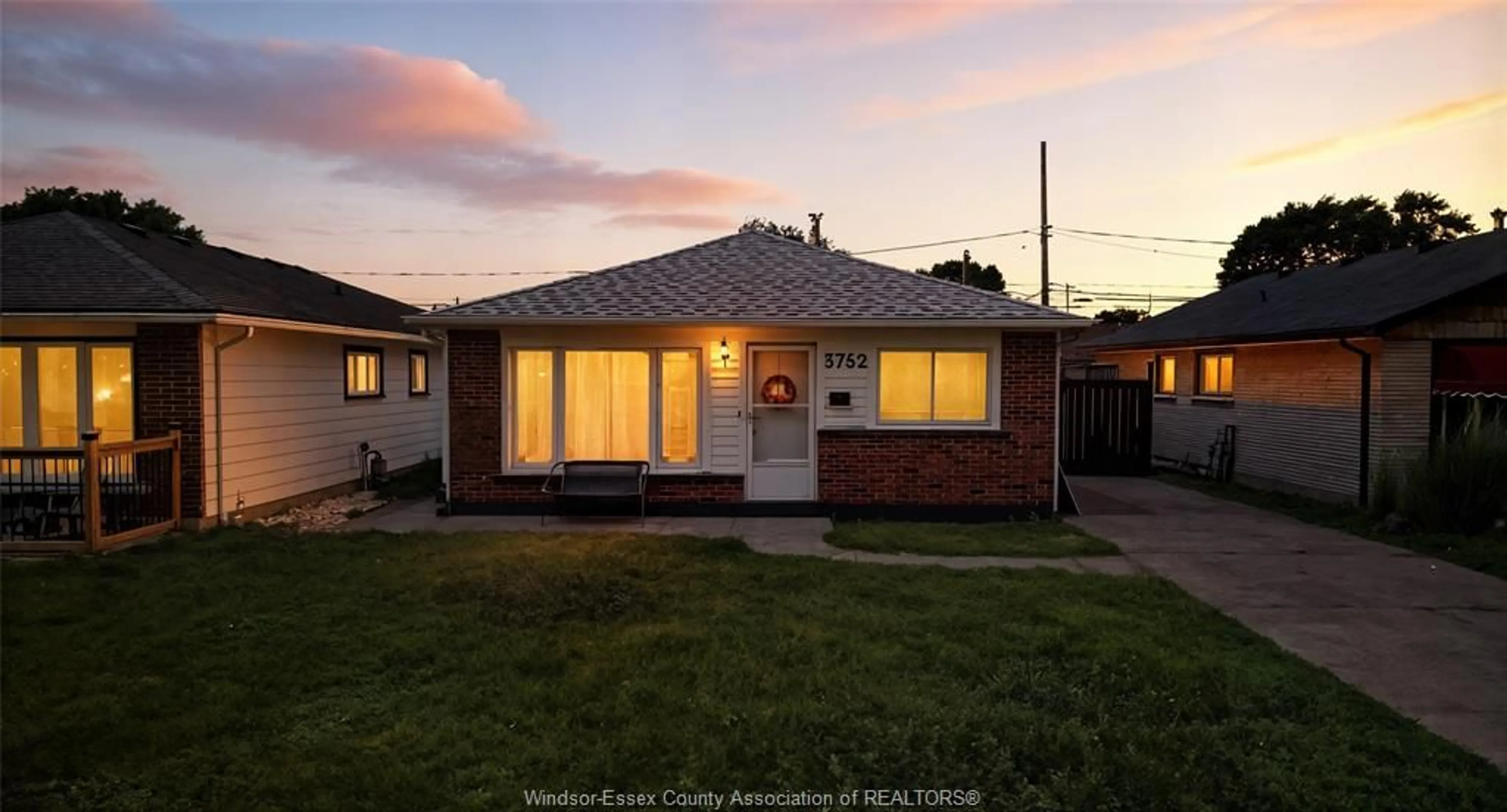 Home with brick exterior material, street for 3752 BLACKBURN Crt, Windsor Ontario N9C 2E7