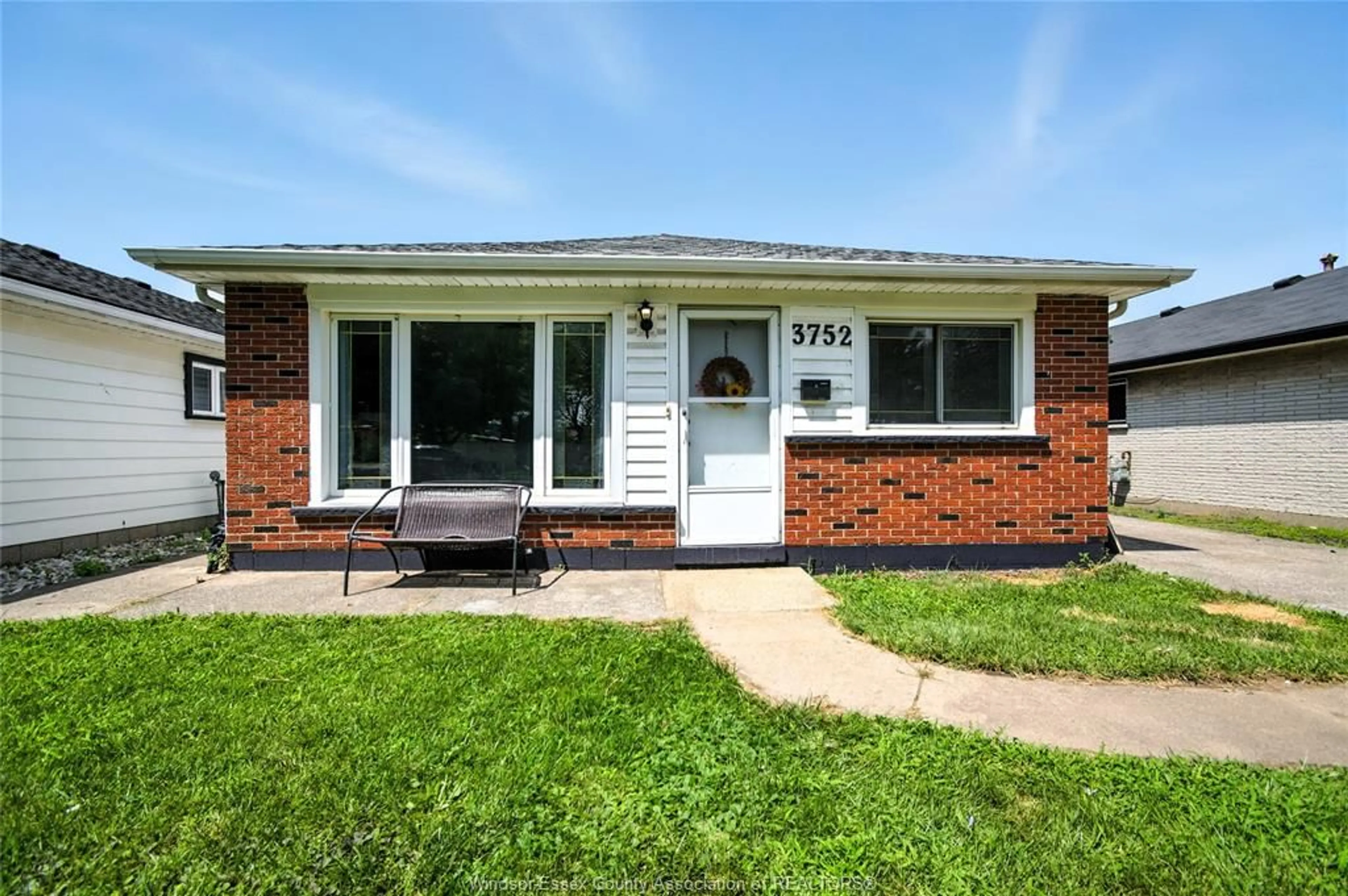 Home with brick exterior material, street for 3752 BLACKBURN Crt, Windsor Ontario N9C 2E7
