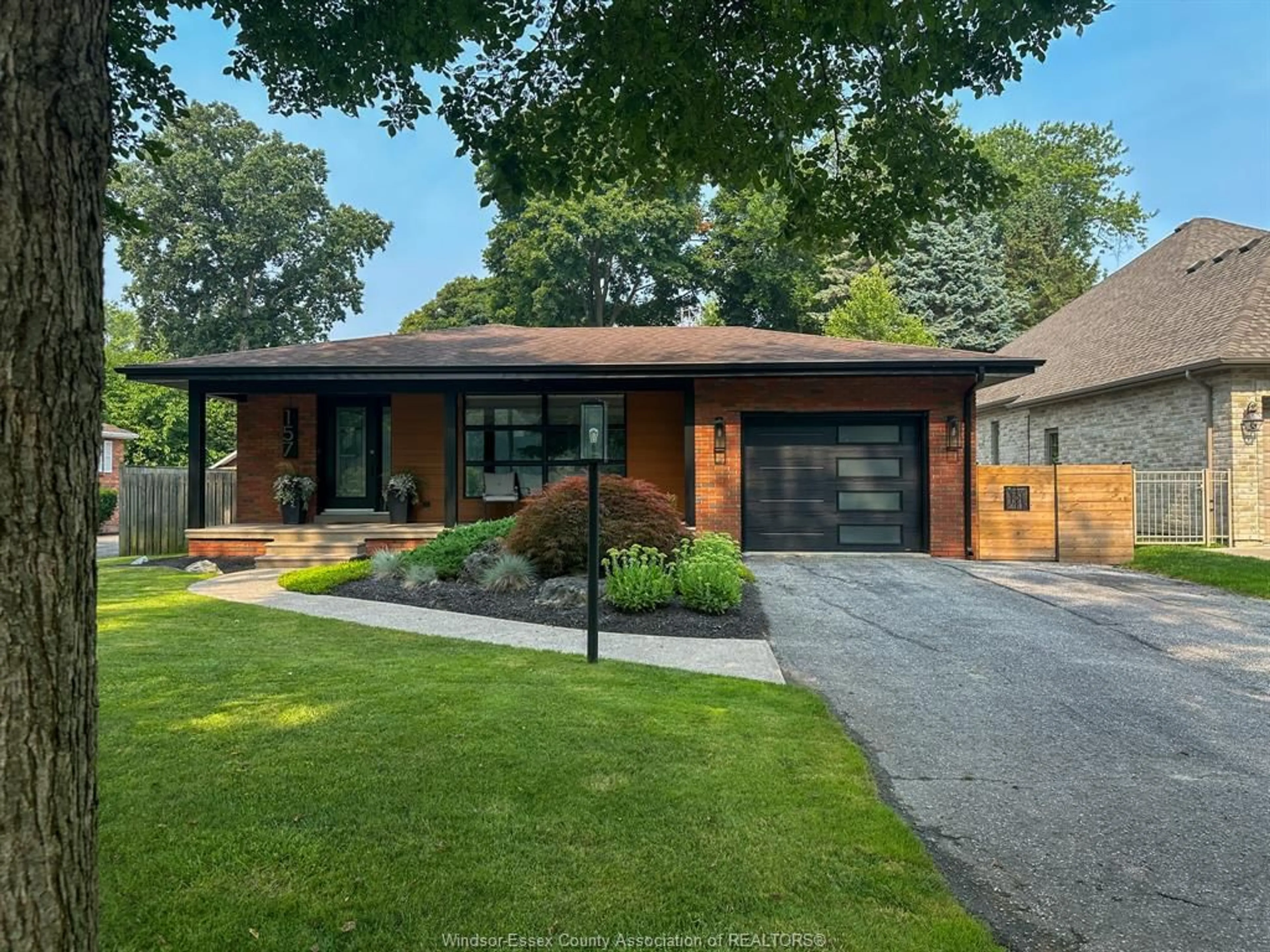 Home with brick exterior material, street for 157 KENSINGTON Blvd, Tecumseh Ontario N8N 2K7