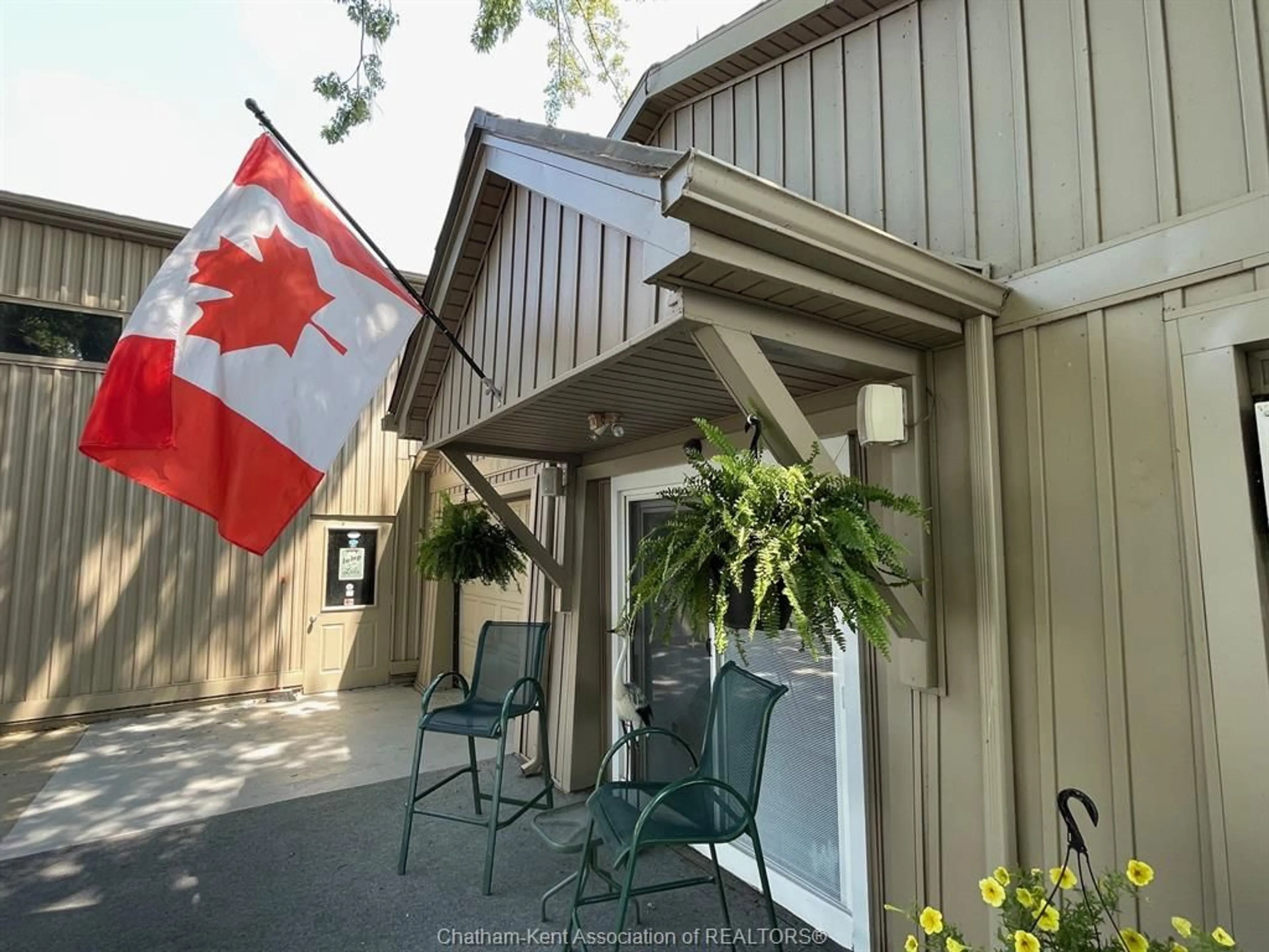 Patio, street for 3 HINGLE POINT Line, Mitchell's Bay Ontario N0P 1L0