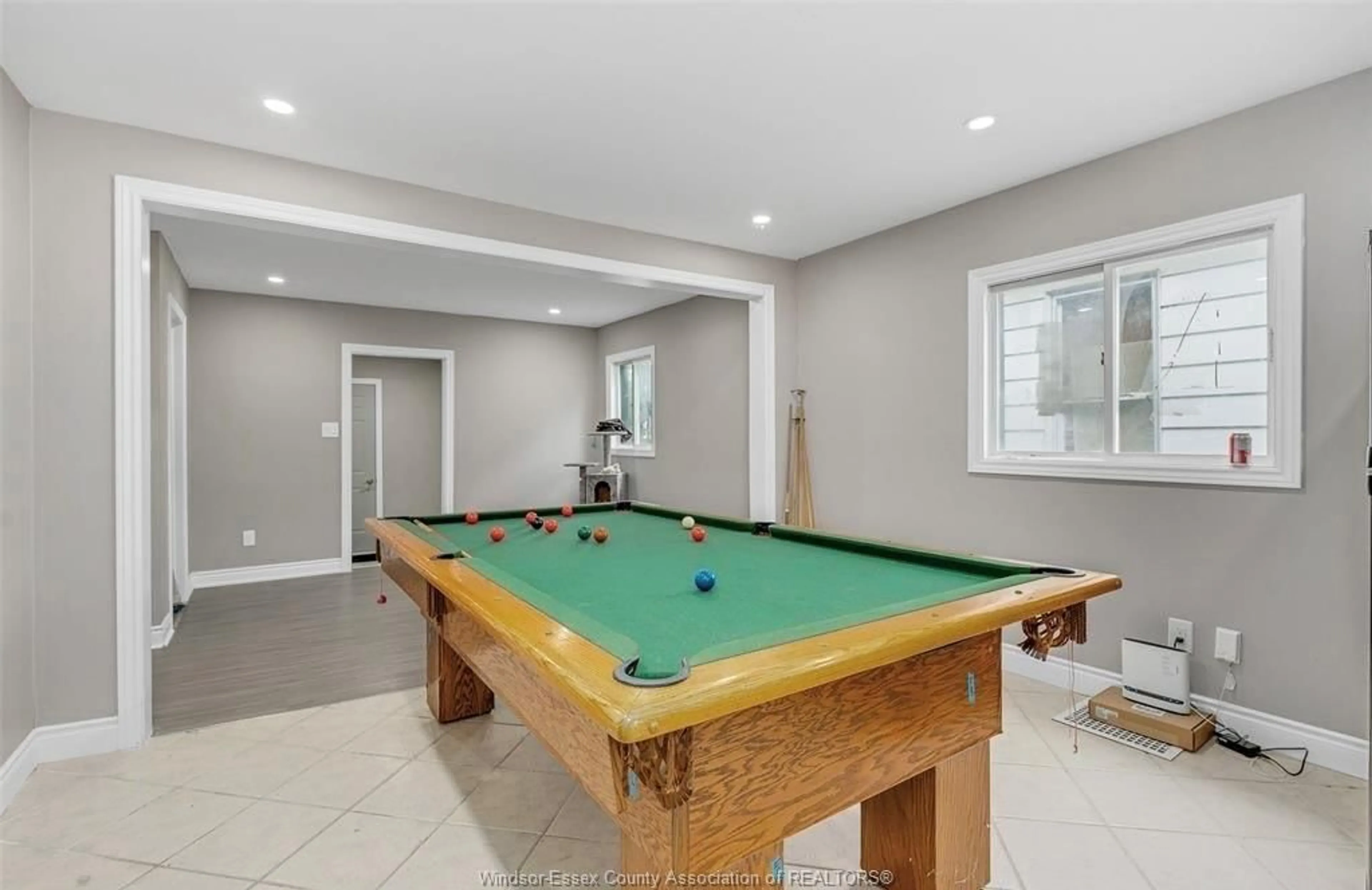 Pool for 966 BRANT, Windsor Ontario N9A 3G5