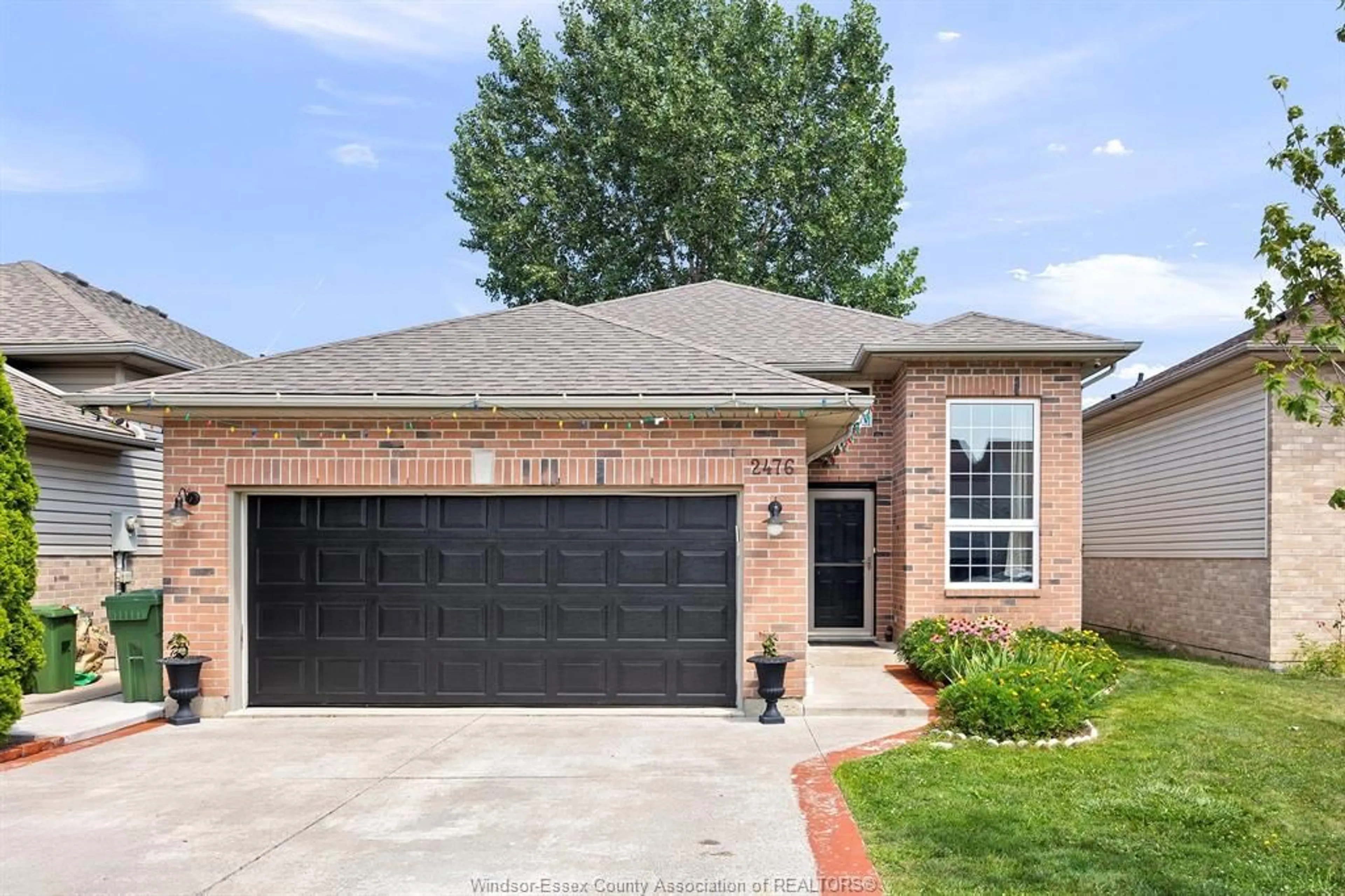 Home with brick exterior material, street for 2476 NORCREST Ave, Windsor Ontario N8P 1V3
