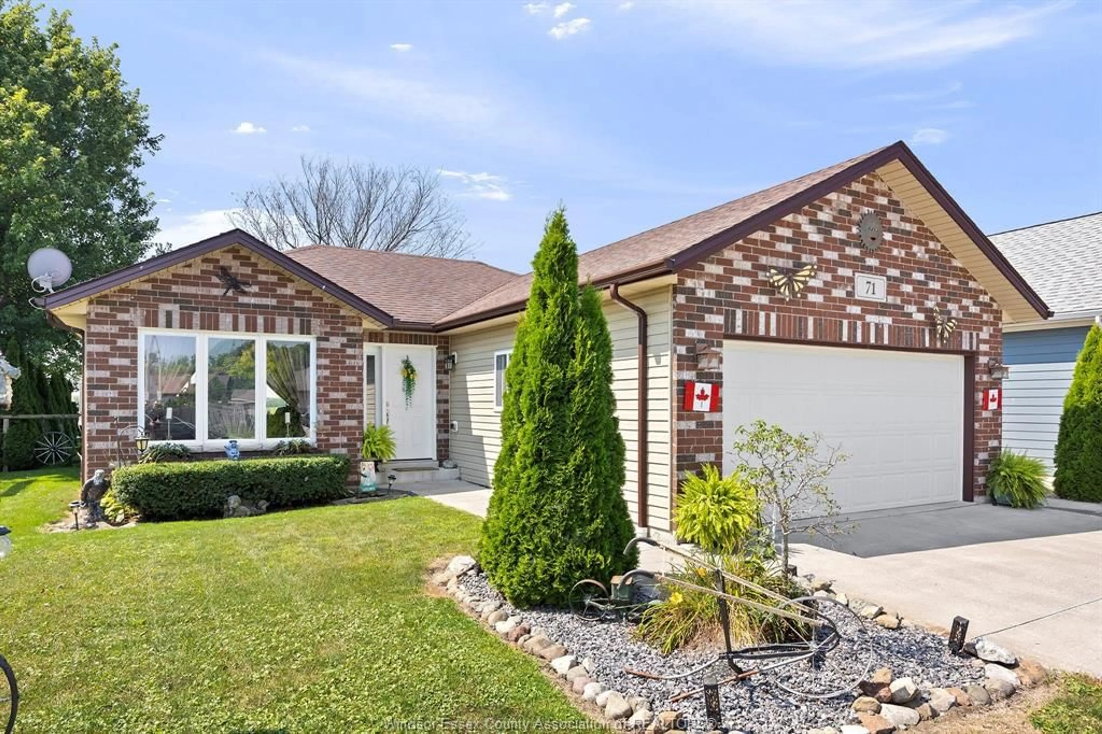 Home with brick exterior material, street for 71 SHEPLEY, Harrow Ontario N0R 1G0
