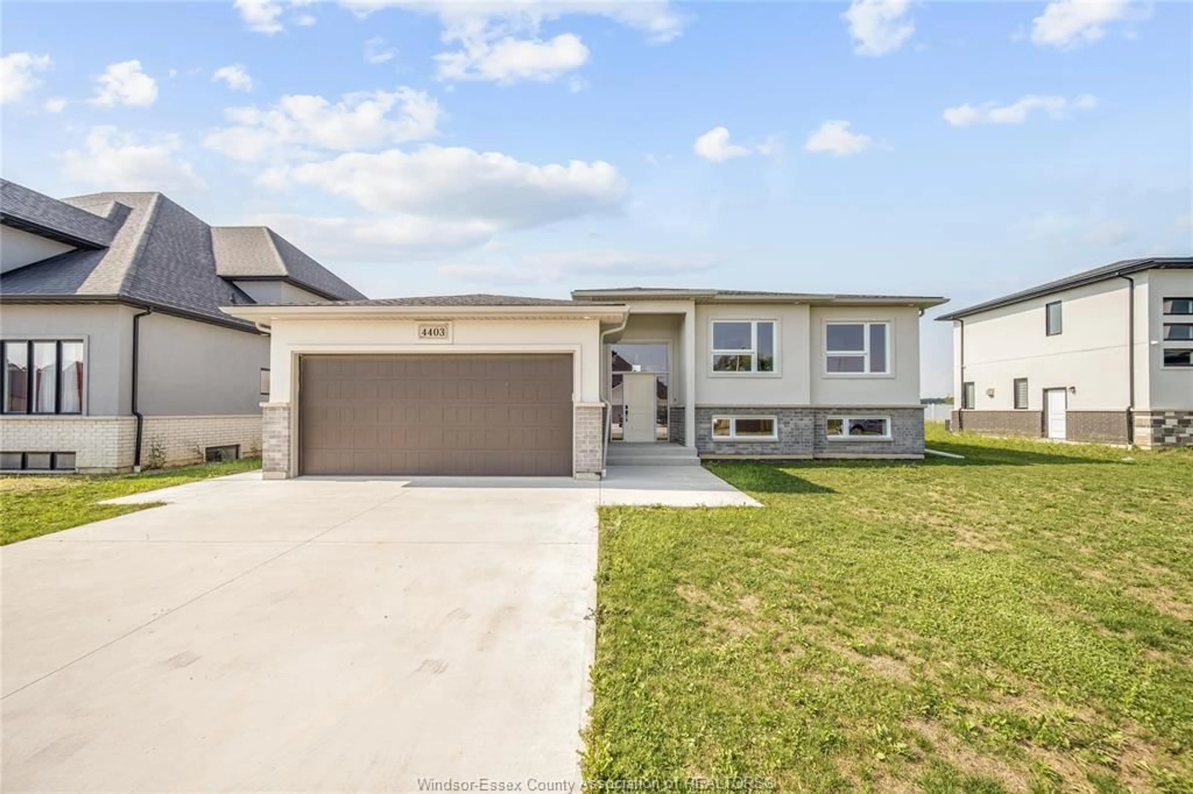 Home with vinyl exterior material, street for 4403 BELMONT, Lakeshore Ontario N0P 1J0