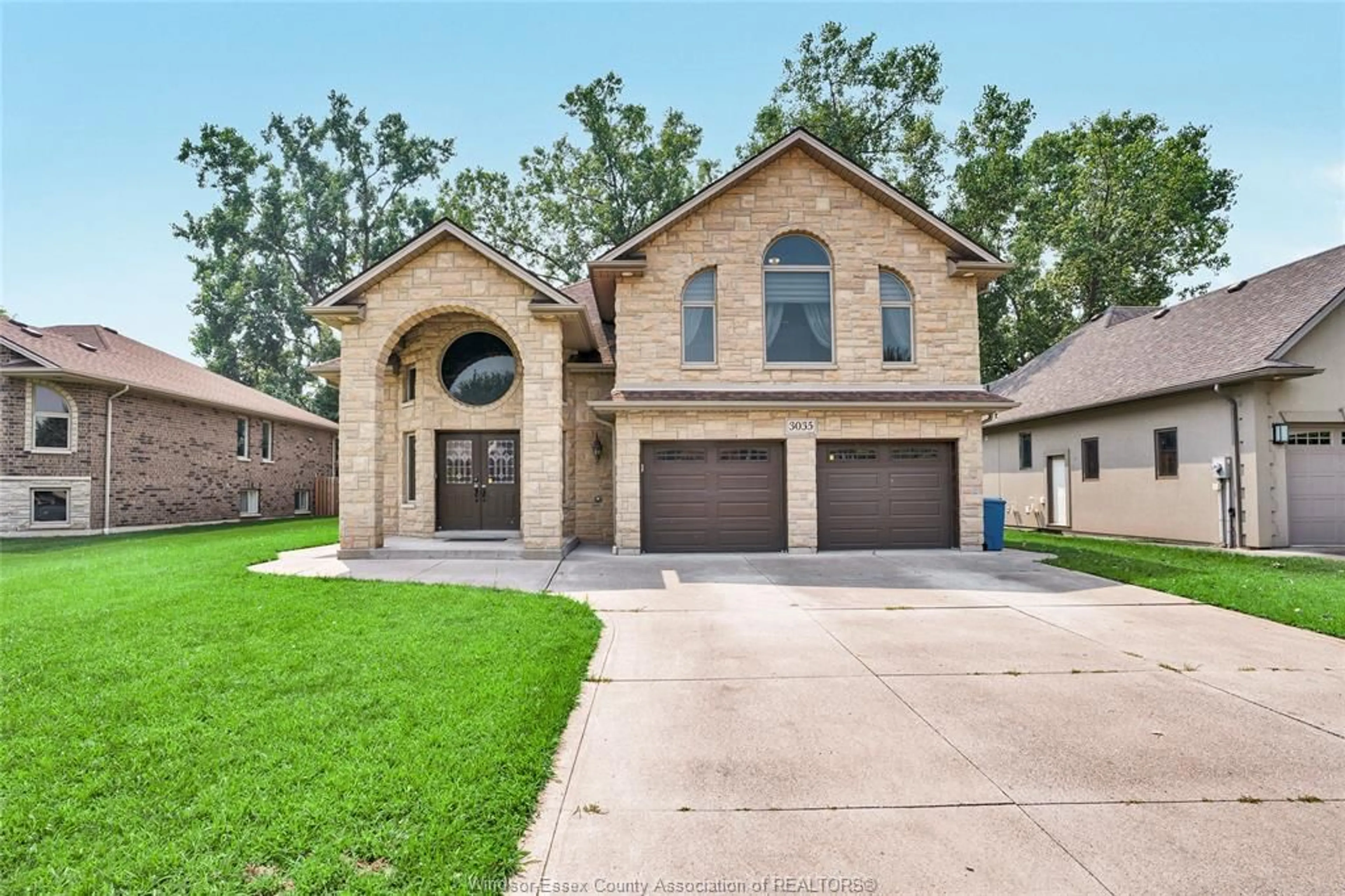 Home with brick exterior material, unknown for 3035 BRIDGEWAY, LaSalle Ontario N9H 2S6
