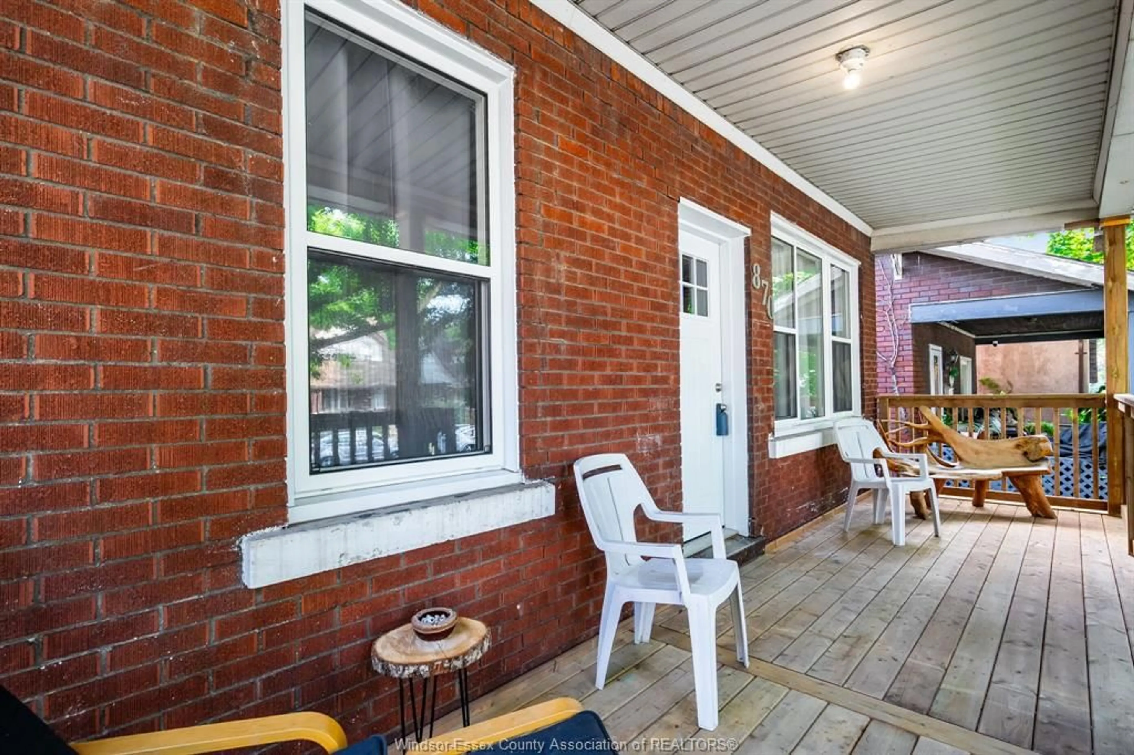 Patio, street for 870 Curry, Windsor Ontario N9B 2C2