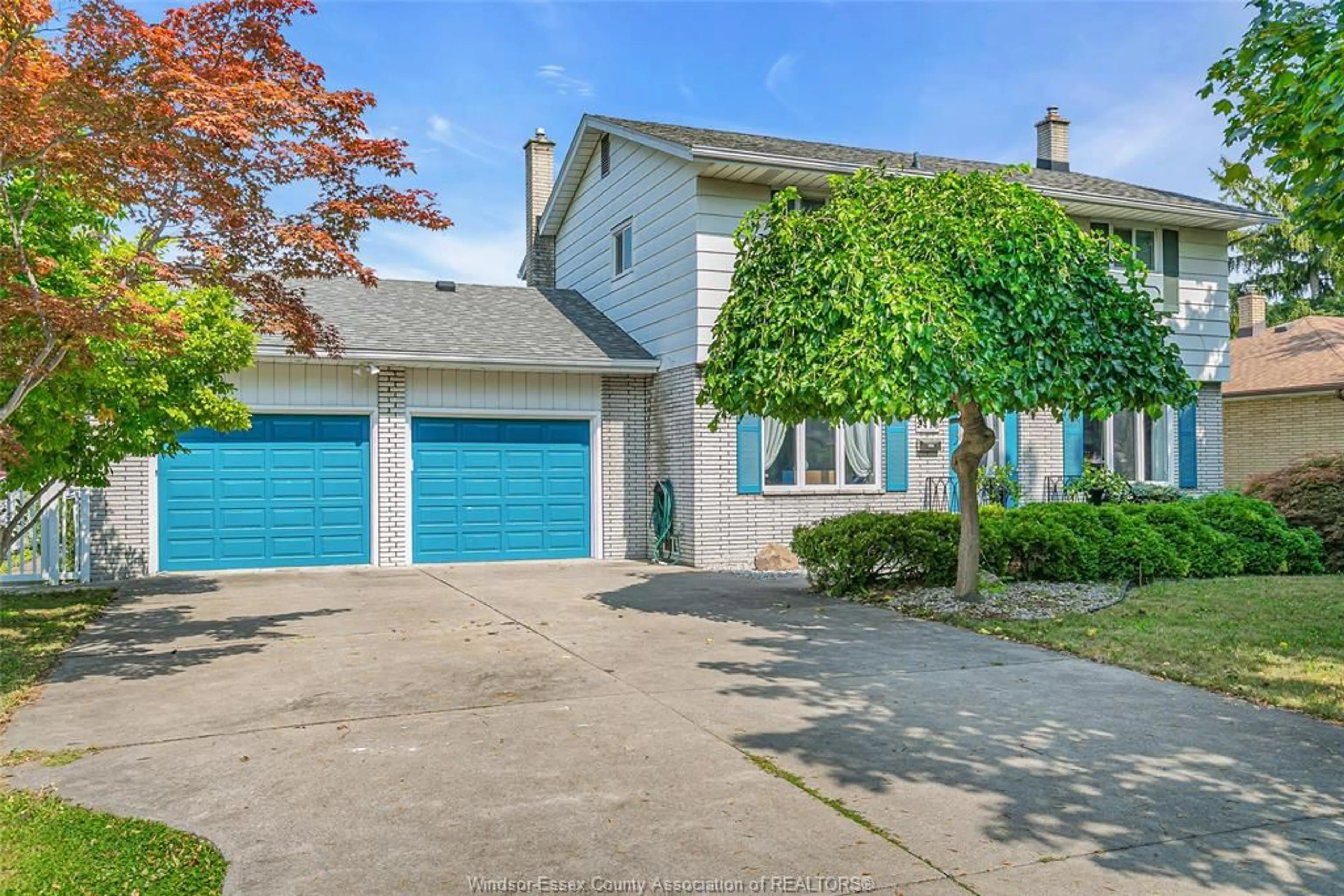 Unknown for 2418 MARK Ave, Windsor Ontario N9E 2W3